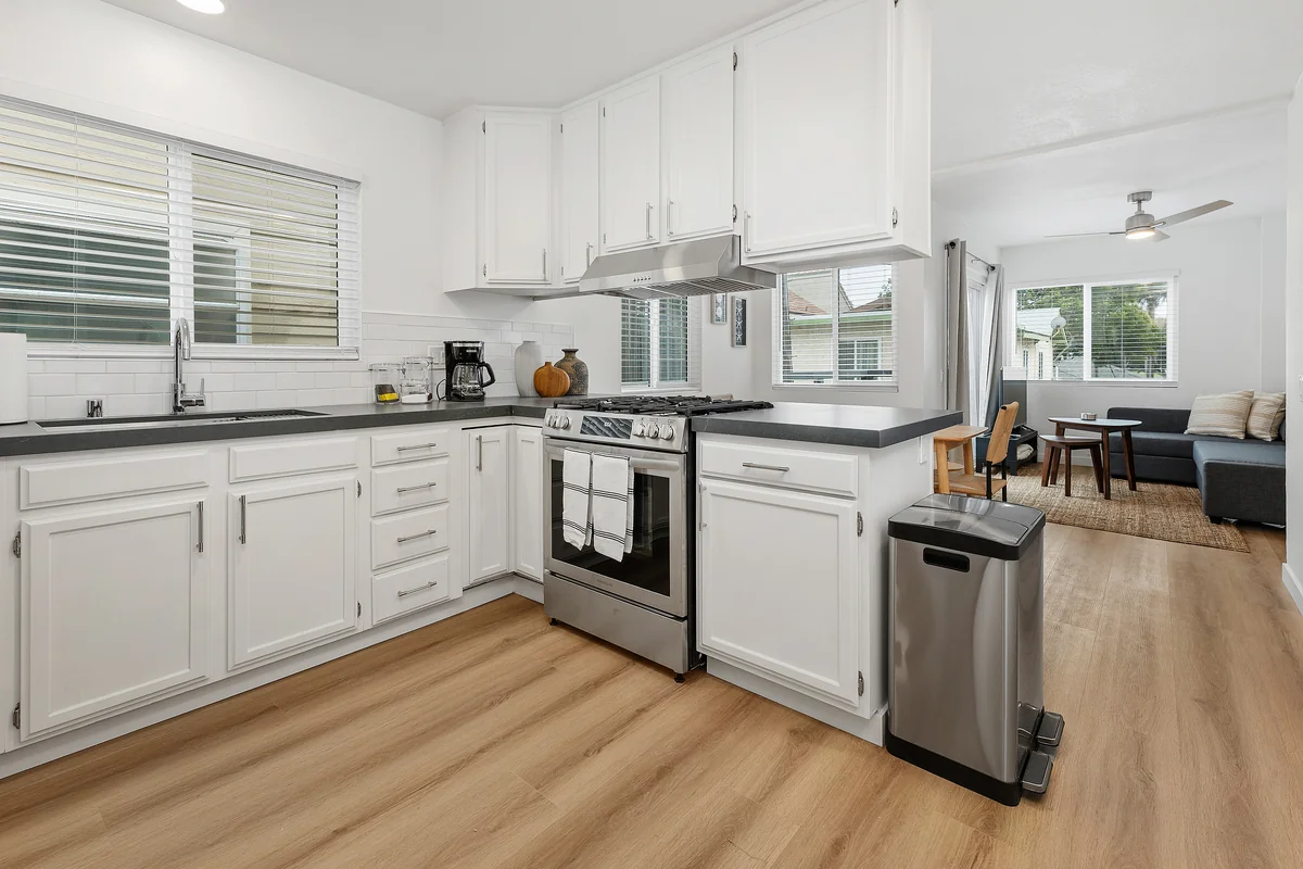 813-15 Isthmus Ct — Sale in San Diego, CA, photo 4 of 8