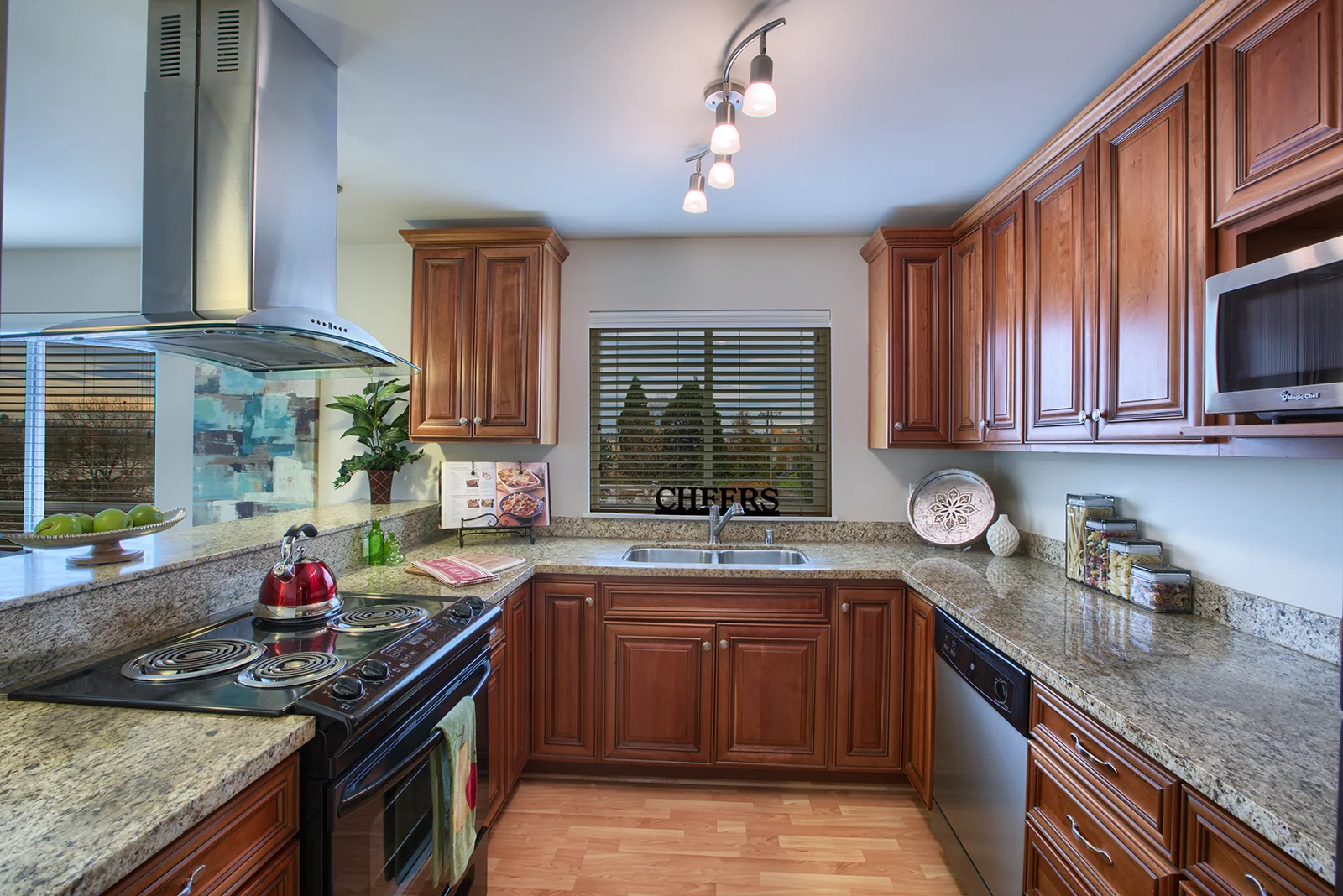 Eastbay Apartments — Sale in Seattle, WA, photo 2 of 8