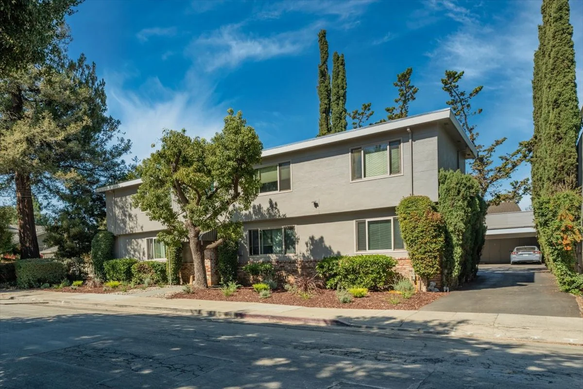660 Roble Ave — Sale in Menlo Park, CA, photo 3 of 3