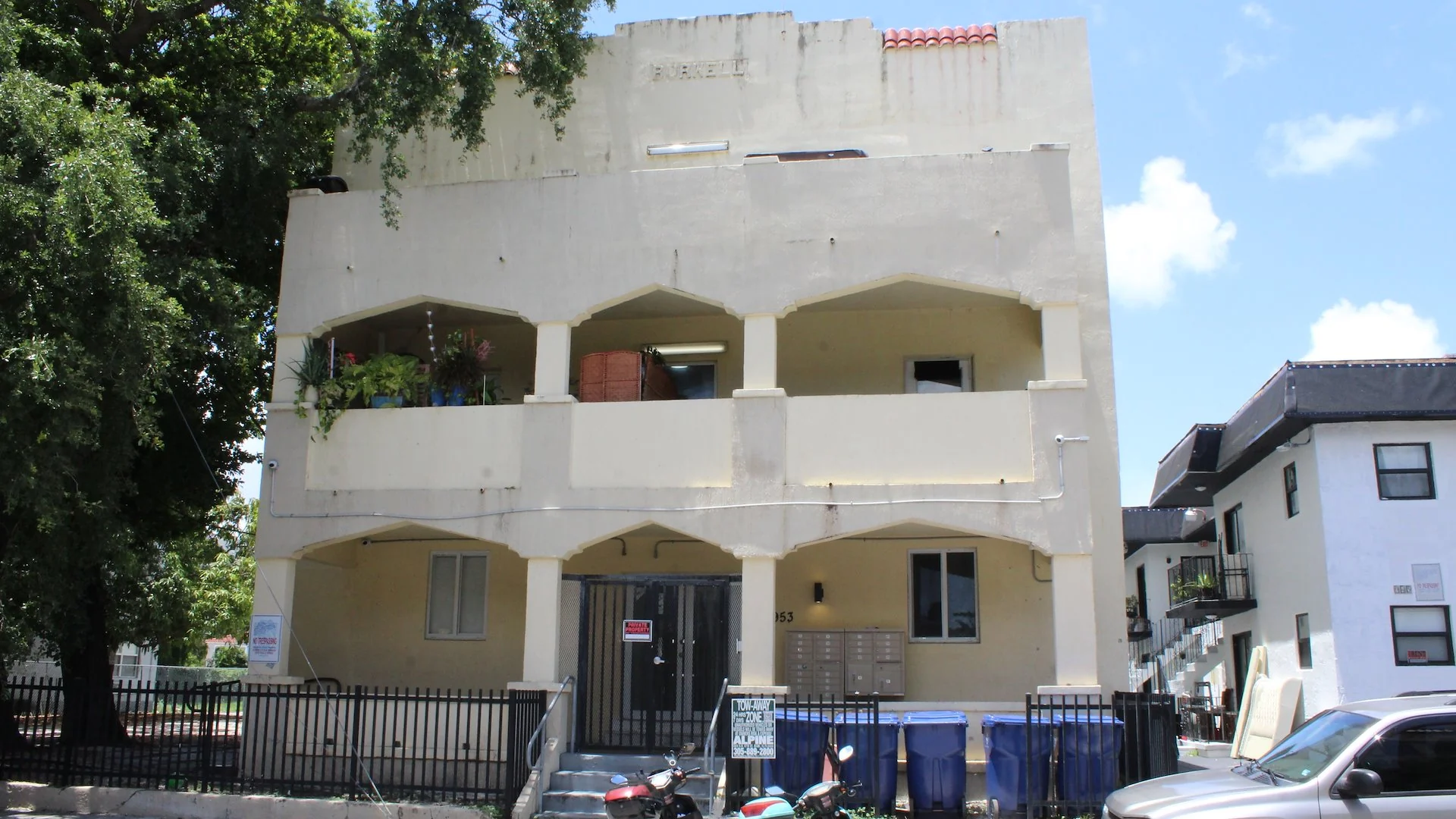 Burwell Apartments — Sale in Miami, FL, photo 1 of 4