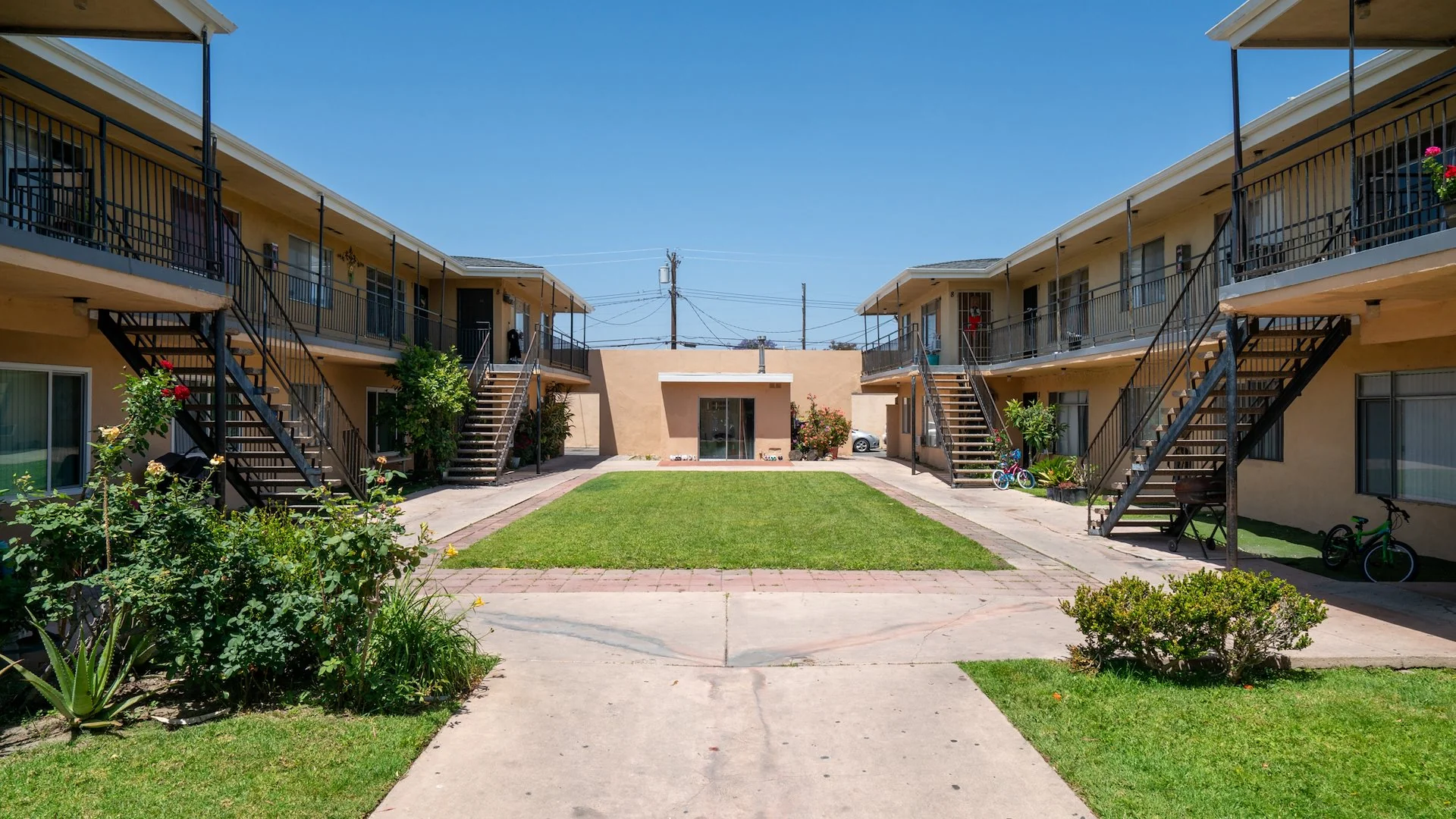 9551 - 9561 Maureen Dr — Sale in Garden Grove, CA, photo 5 of 6