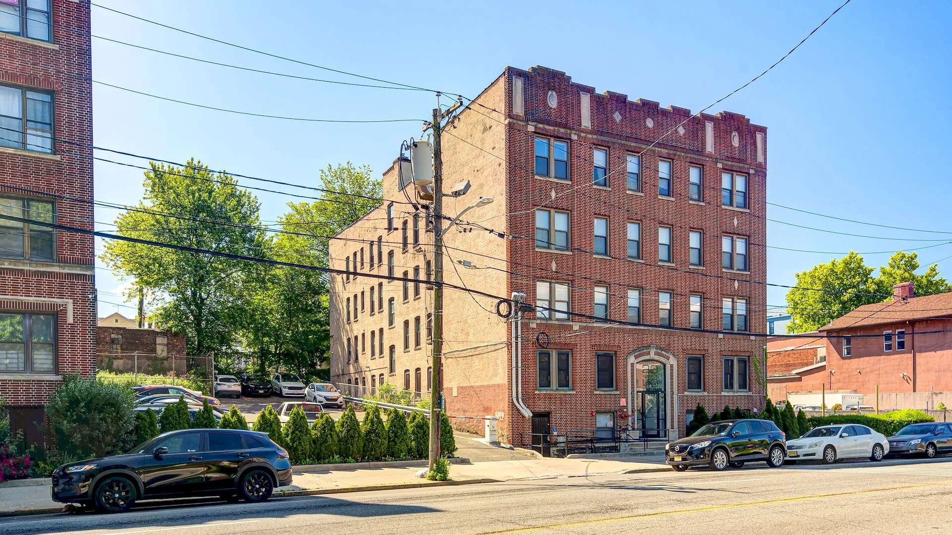 2040-2046 John F Kennedy Boulevard — Sale in Jersey City, NJ, photo 1 of 2