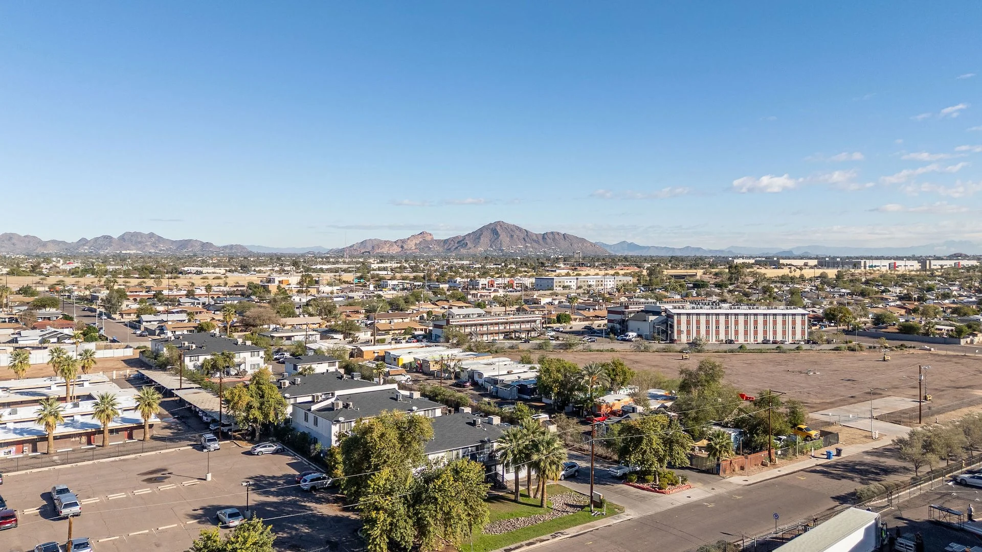 East Fillmore — Sale in Phoenix, AZ, photo 6 of 8