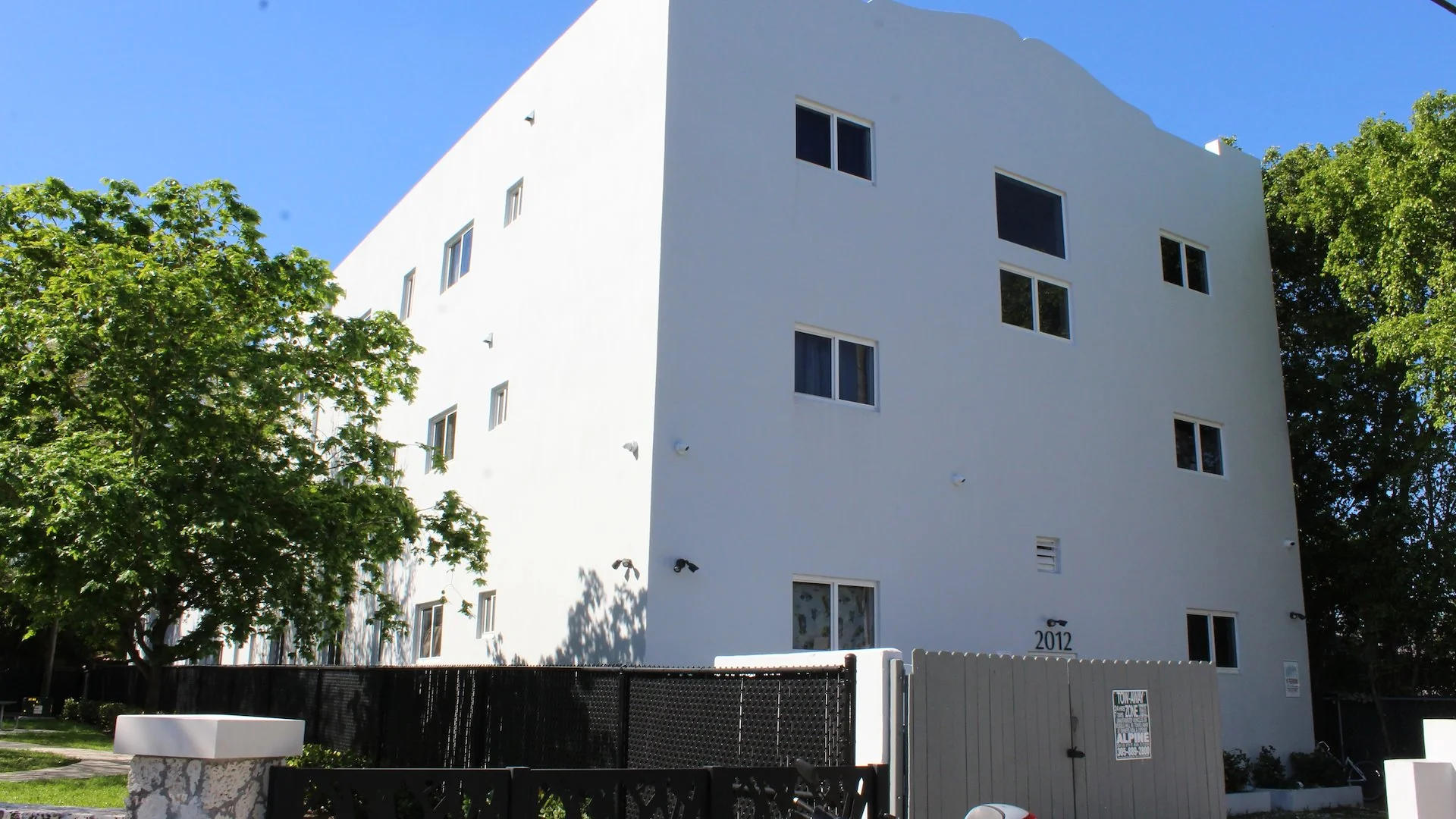 2012 SW 24th St — Sale in Miami, FL, photo 1 of 5
