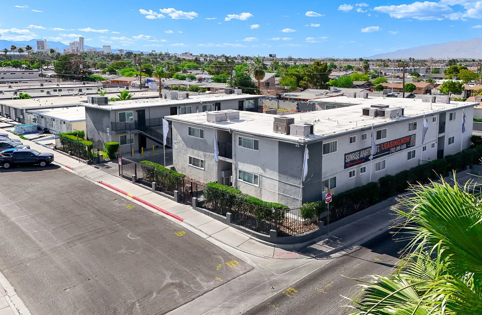 Sunrise Apartments — Sale in Las Vegas, NV, photo 3 of 8