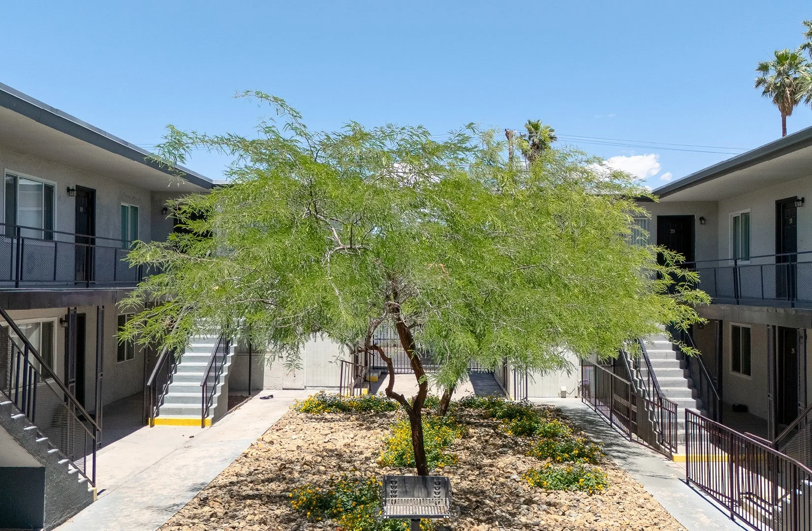 Sunrise Apartments — Sale in Las Vegas, NV, photo 7 of 8