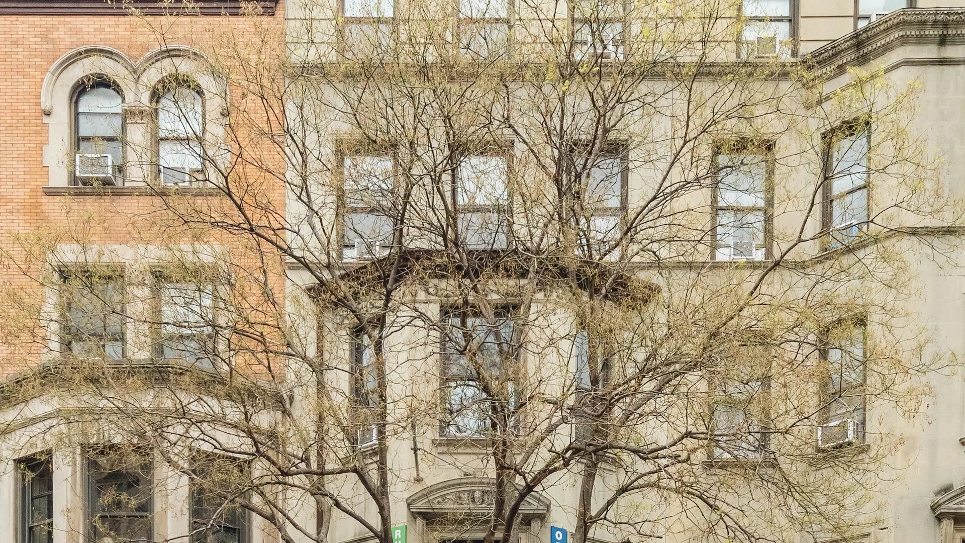 237 West 72nd Street — Sale in New York, NY, photo 1 of 3