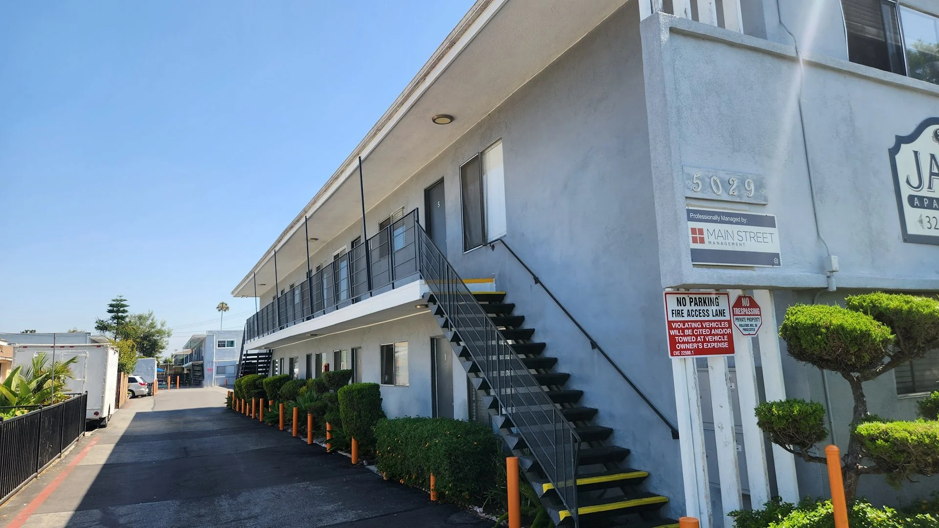 Jana Apartments & Santa Ana Apartments — Sale in Cudahy, CA, photo 3 of 8