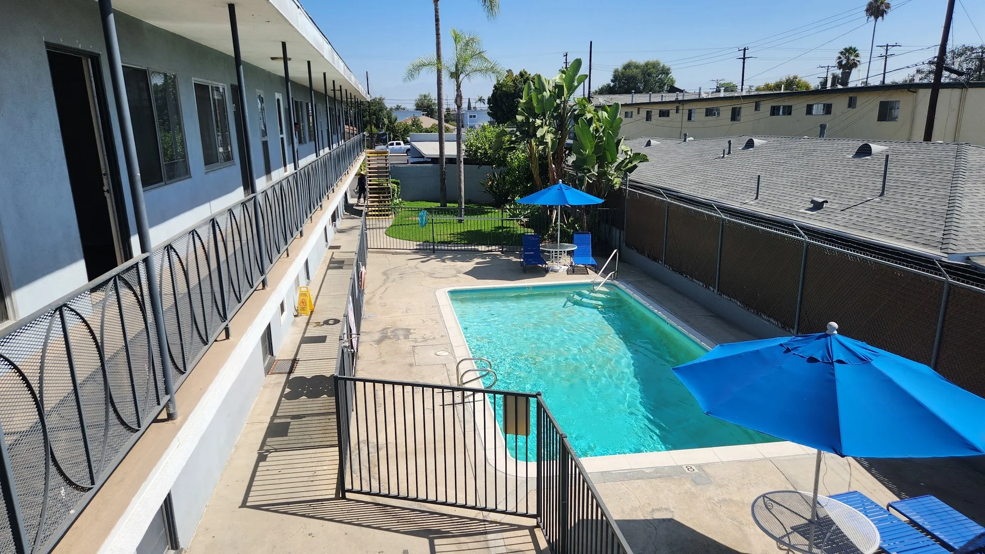 Jana Apartments & Santa Ana Apartments — Sale in Cudahy, CA, photo 5 of 8