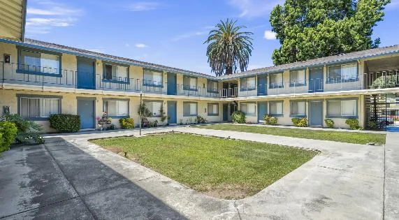 El Portal Apartments — Sale in Sunnyvale, CA, photo 5 of 6
