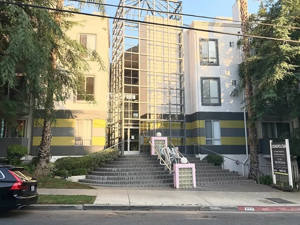 884 Palm Ave — Sale in West Hollywood, CA, photo 1 of 6