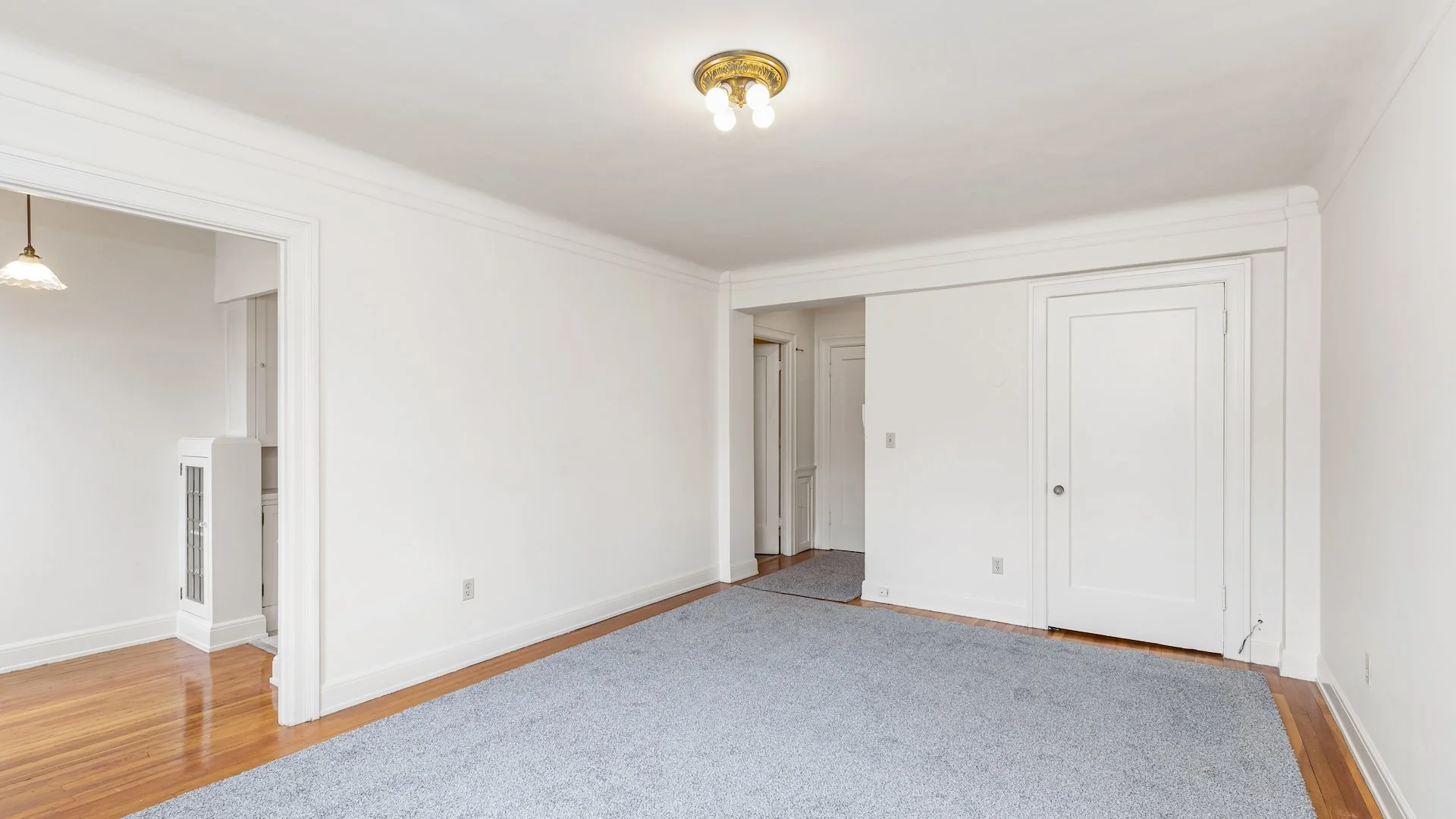 The McDermott — Sale in Seattle, WA, photo 5 of 5