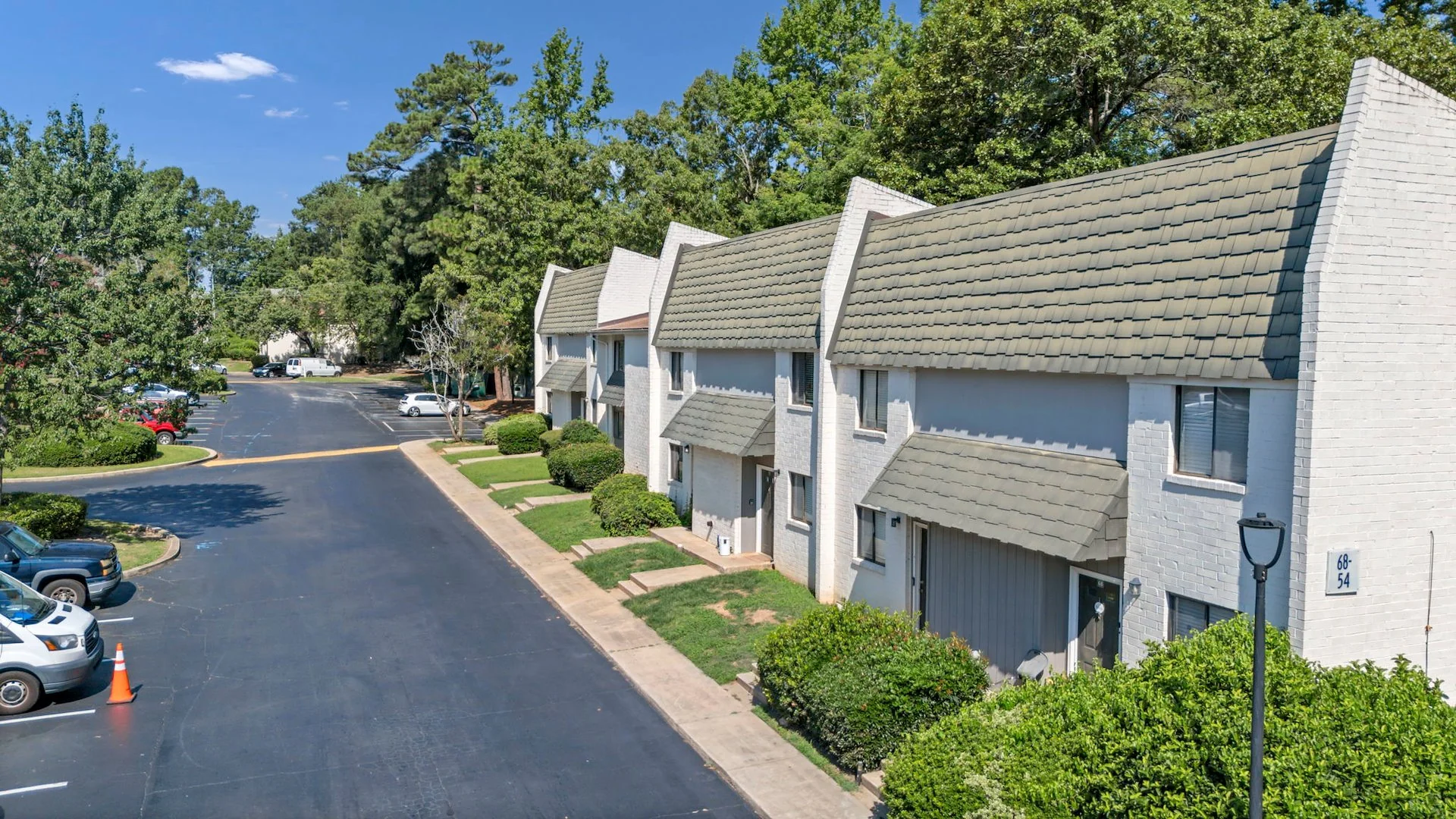 Gleneagle Apartments — Sale in Columbia, SC, photo 3 of 7