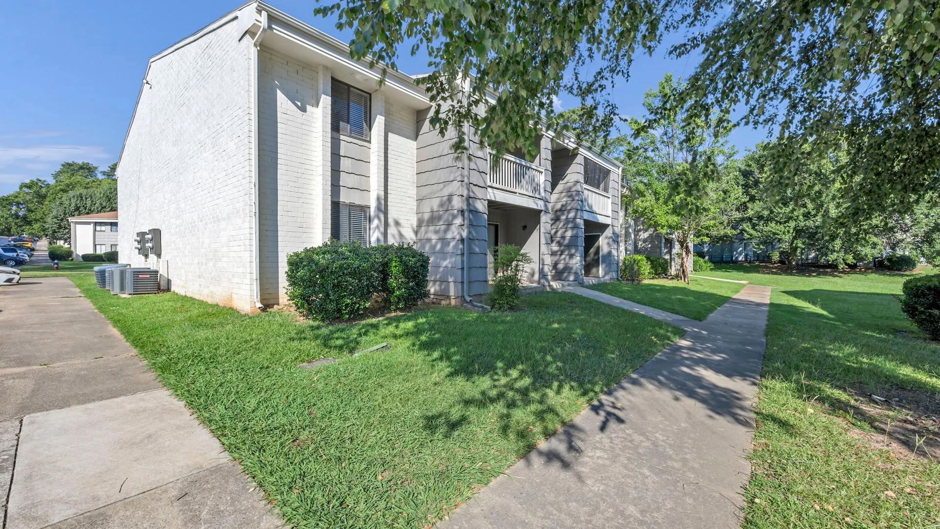 Gleneagle Apartments — Sale in Columbia, SC, photo 6 of 7