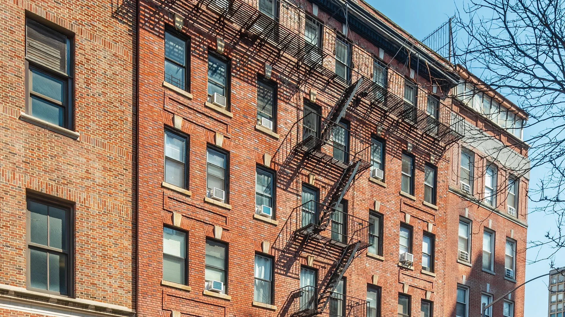 245 East 30th Street — Sale in New York, NY, photo 3 of 3