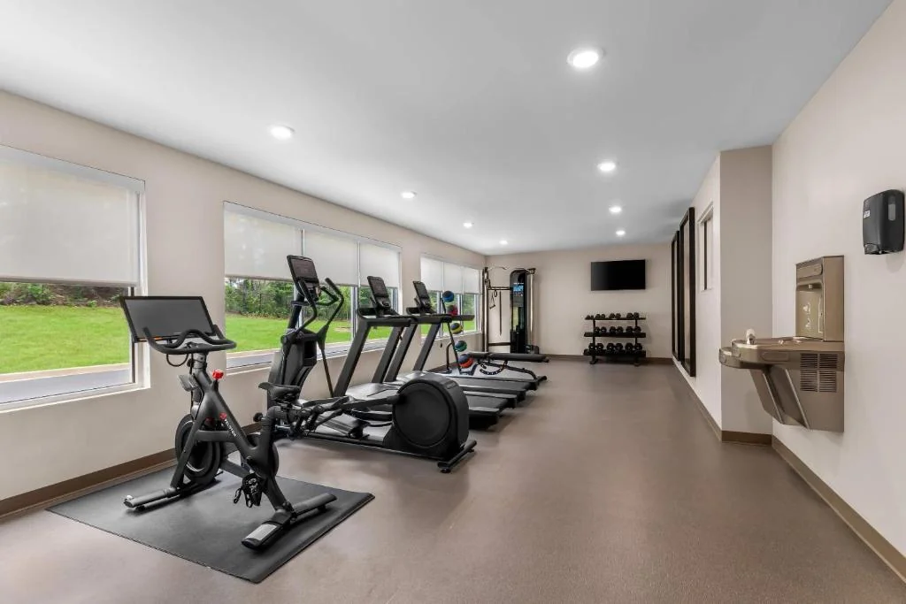Everhome Suites Stockbridge — Sale in Stockbridge, GA, photo 2 of 5