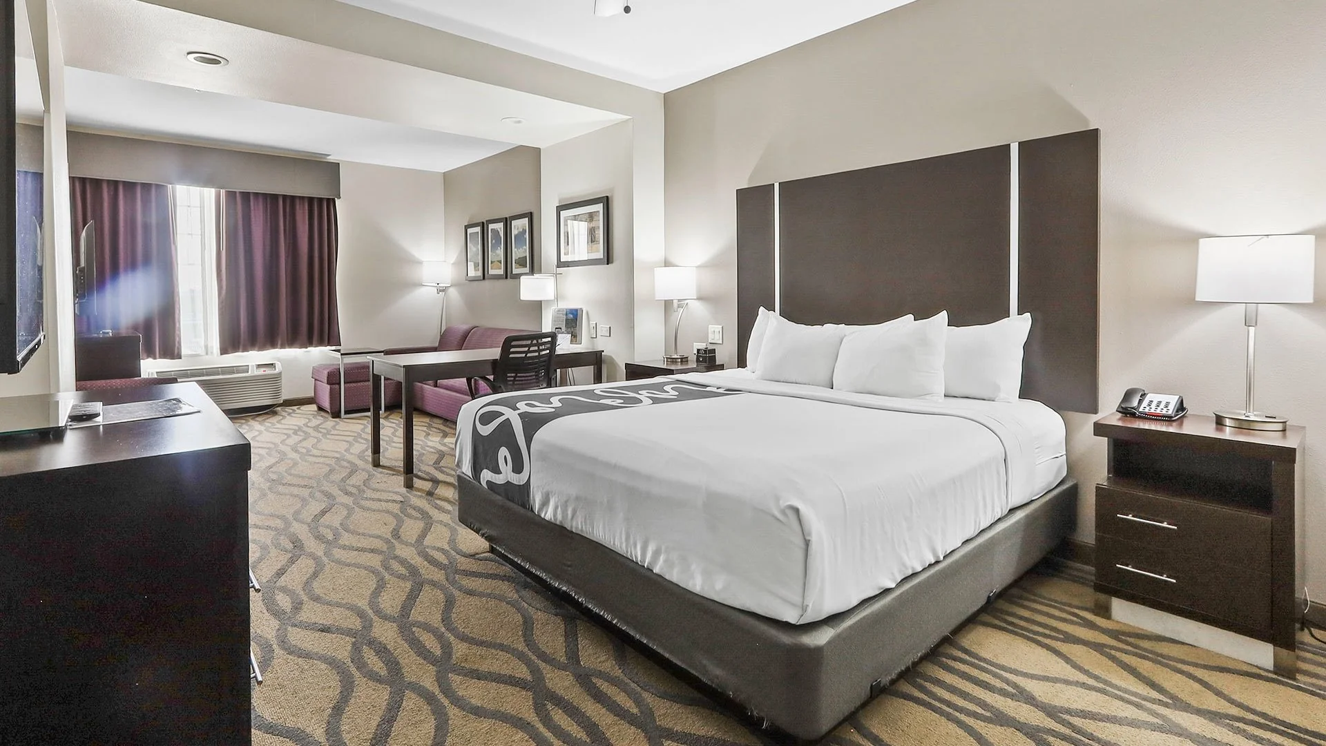 La Quinta Inn & Suites by Wyndham Luling — Sale in Luling, TX, photo 5 of 6
