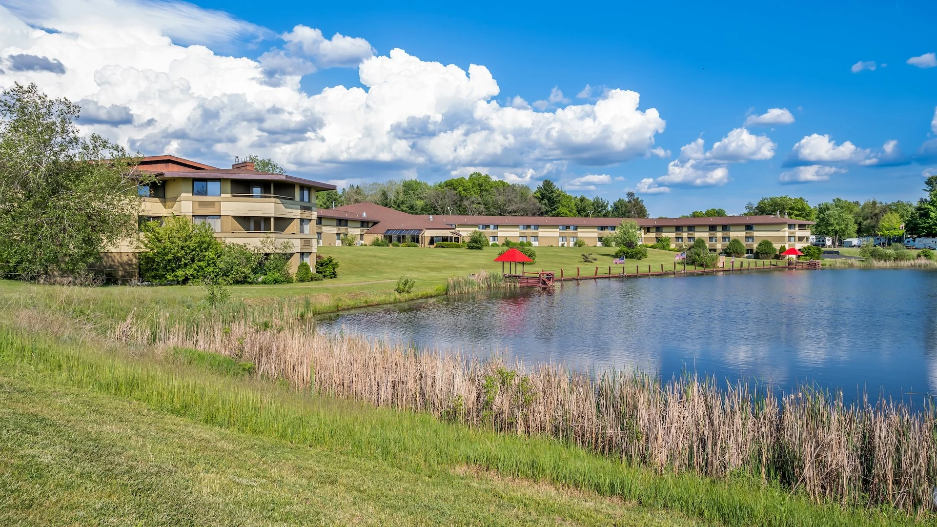 Auction - Quality Inn & Suites — Sale in Black River Falls, WI, photo 1 of 5