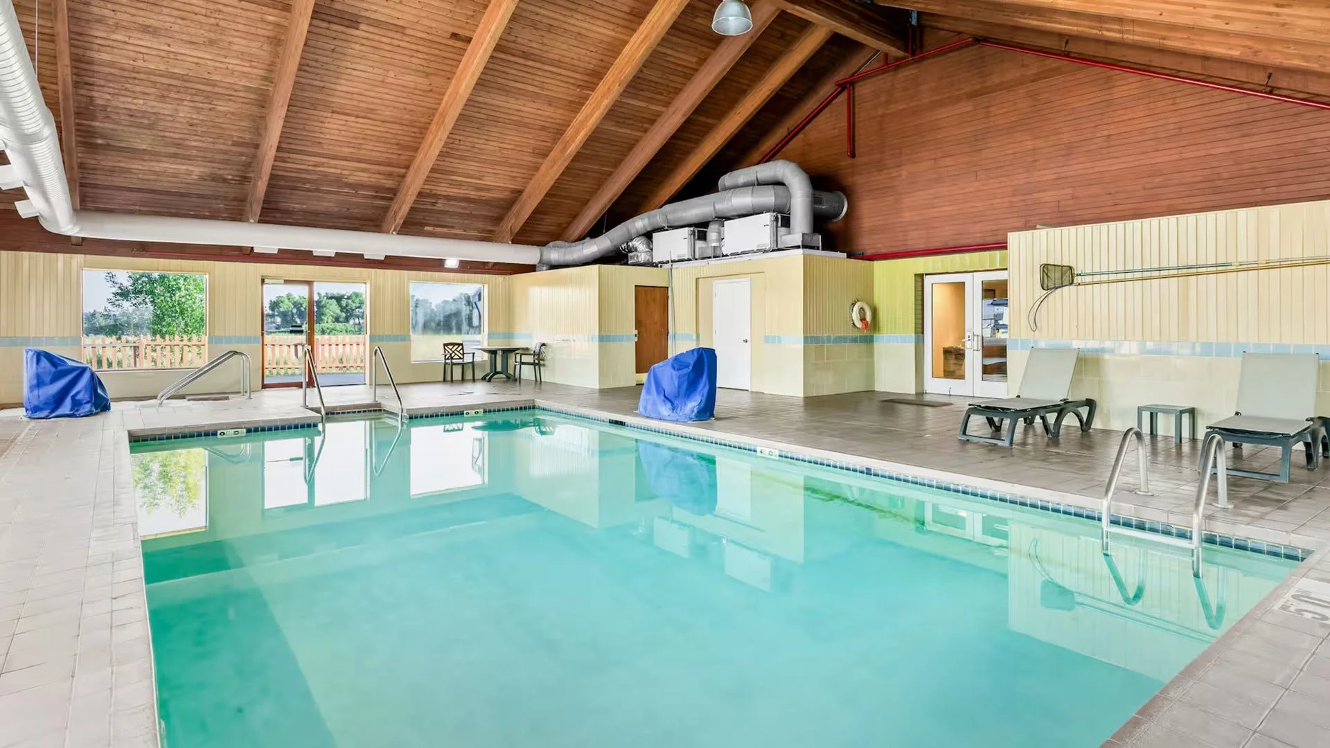 Super 8 by Wyndham Sturtevant/Racine — Sale in Sturtevant, WI, photo 4 of 4