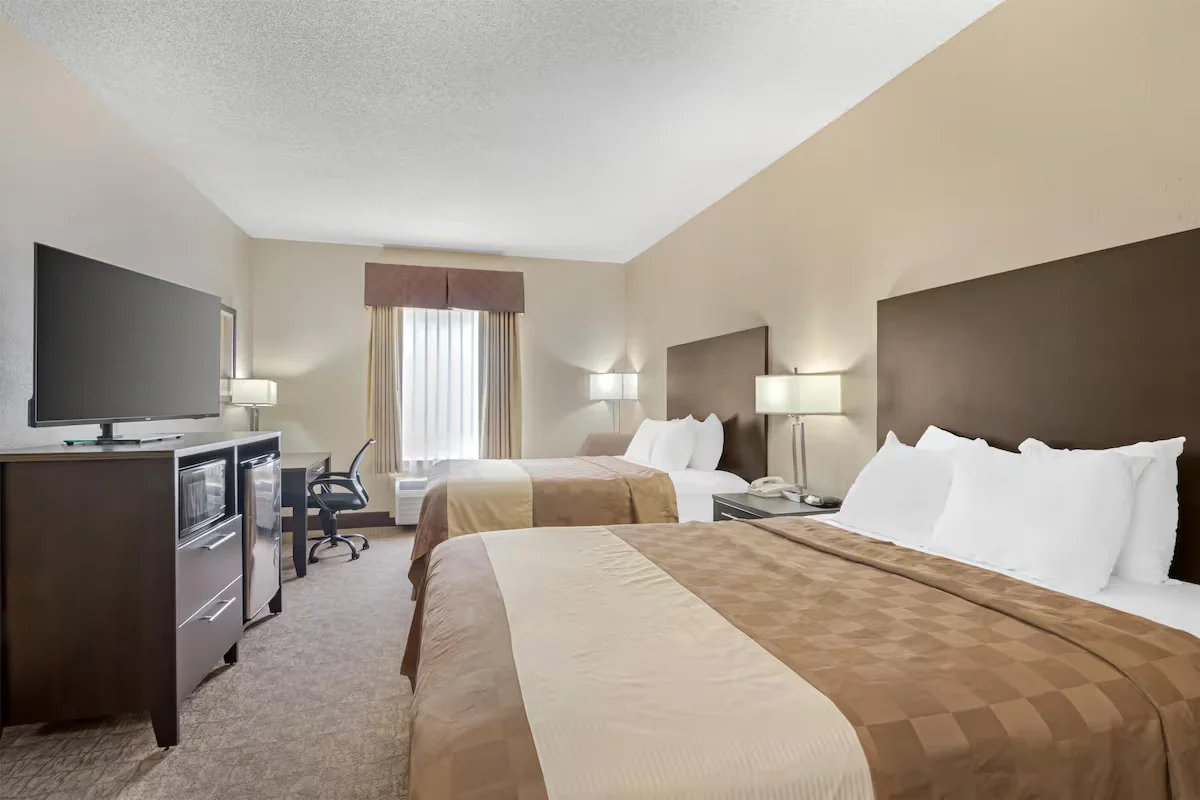 Best Western Teal Lake Inn — Sale in Mexico, MO, photo 5 of 6