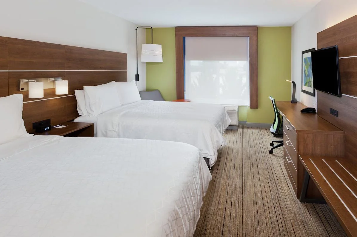 Holiday Inn Express & Suites Dothan — Sale in Dothan, AL, photo 5 of 5