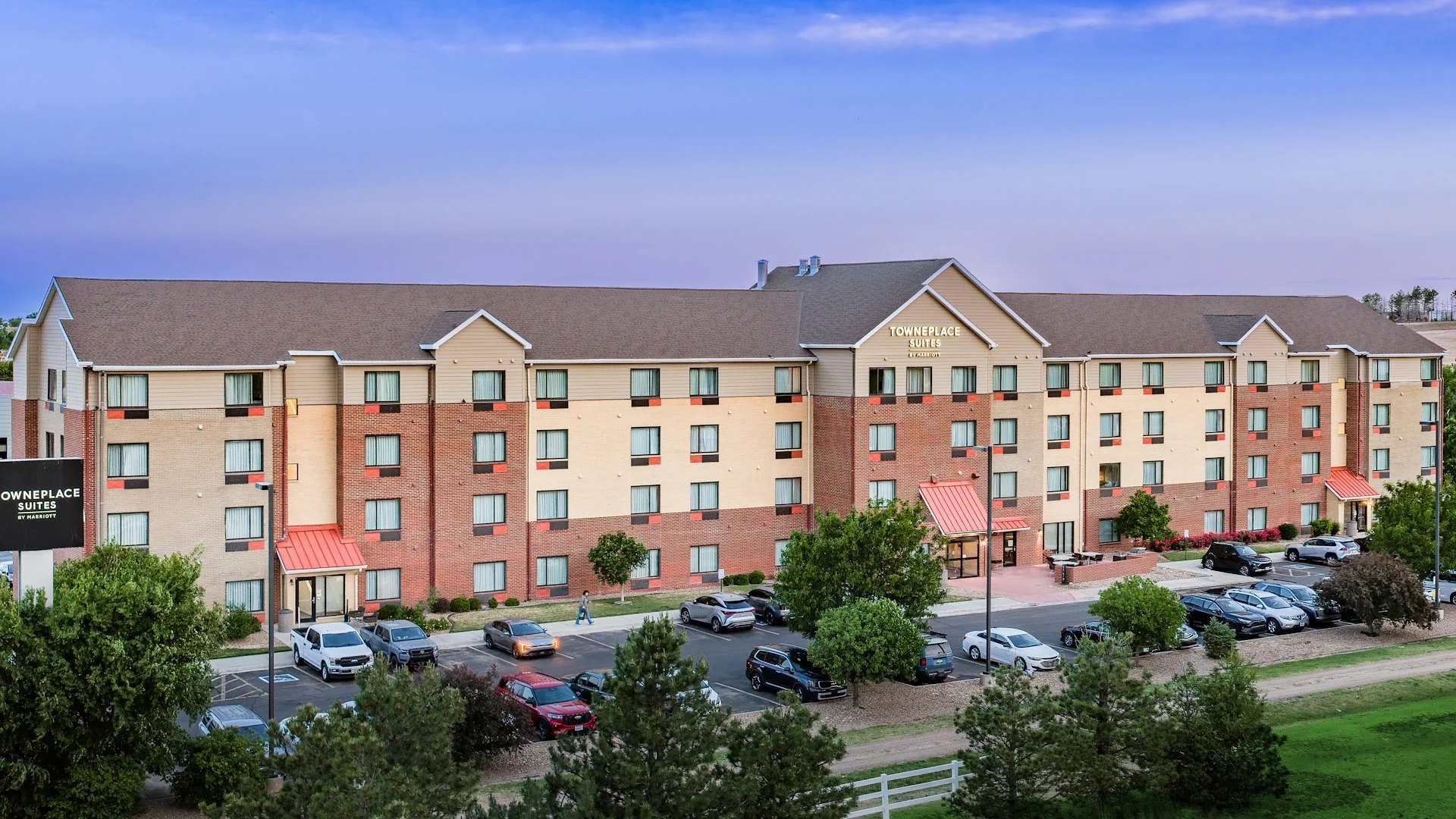 TownePlace Suites Dodge City — Sale in Dodge City, KS, photo 1 of 5