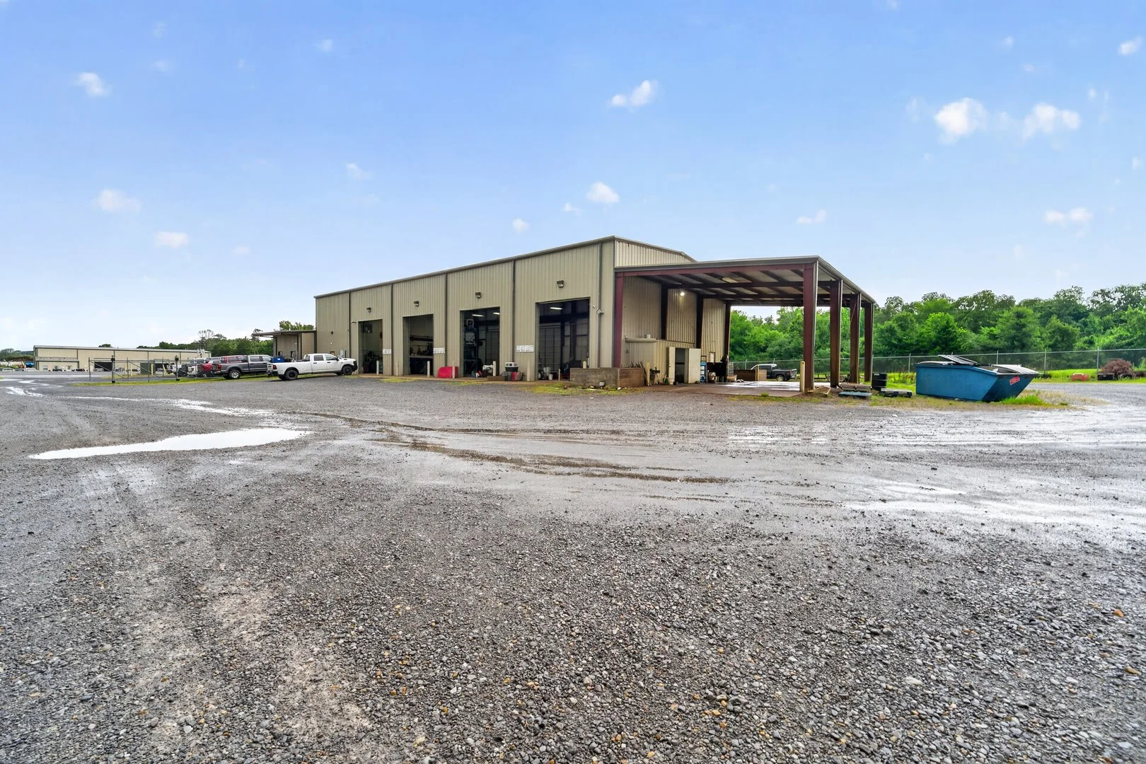 $1 Auction - REIT SALE | 7,921 SF Vacant Industrial |… — Sale in Damascus, AR, photo 5 of 8