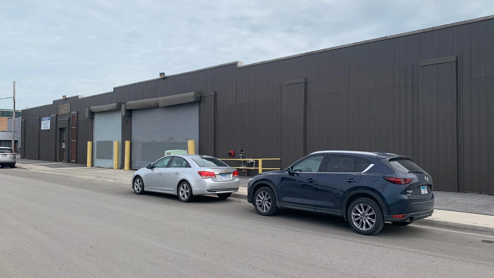 Cicero Industrial Building/ Land Re-Development — Sale in Cicero, IL, photo 1 of 5