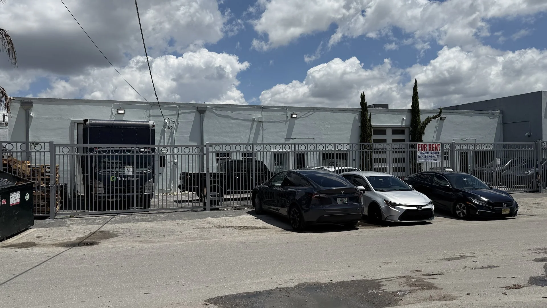 Vacant Renovated Industrial Building — Sale in Miami, FL, photo 2 of 2