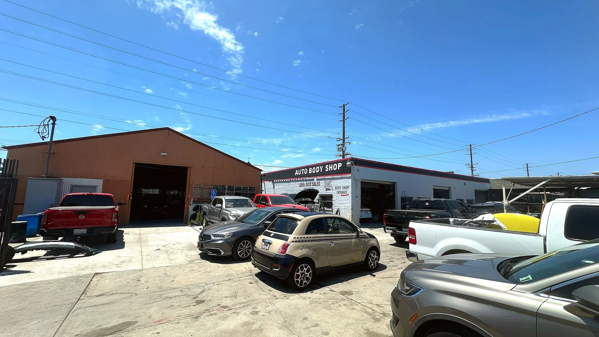 13834 Prairie Ave — Sale in Hawthorne, CA, photo 4 of 4