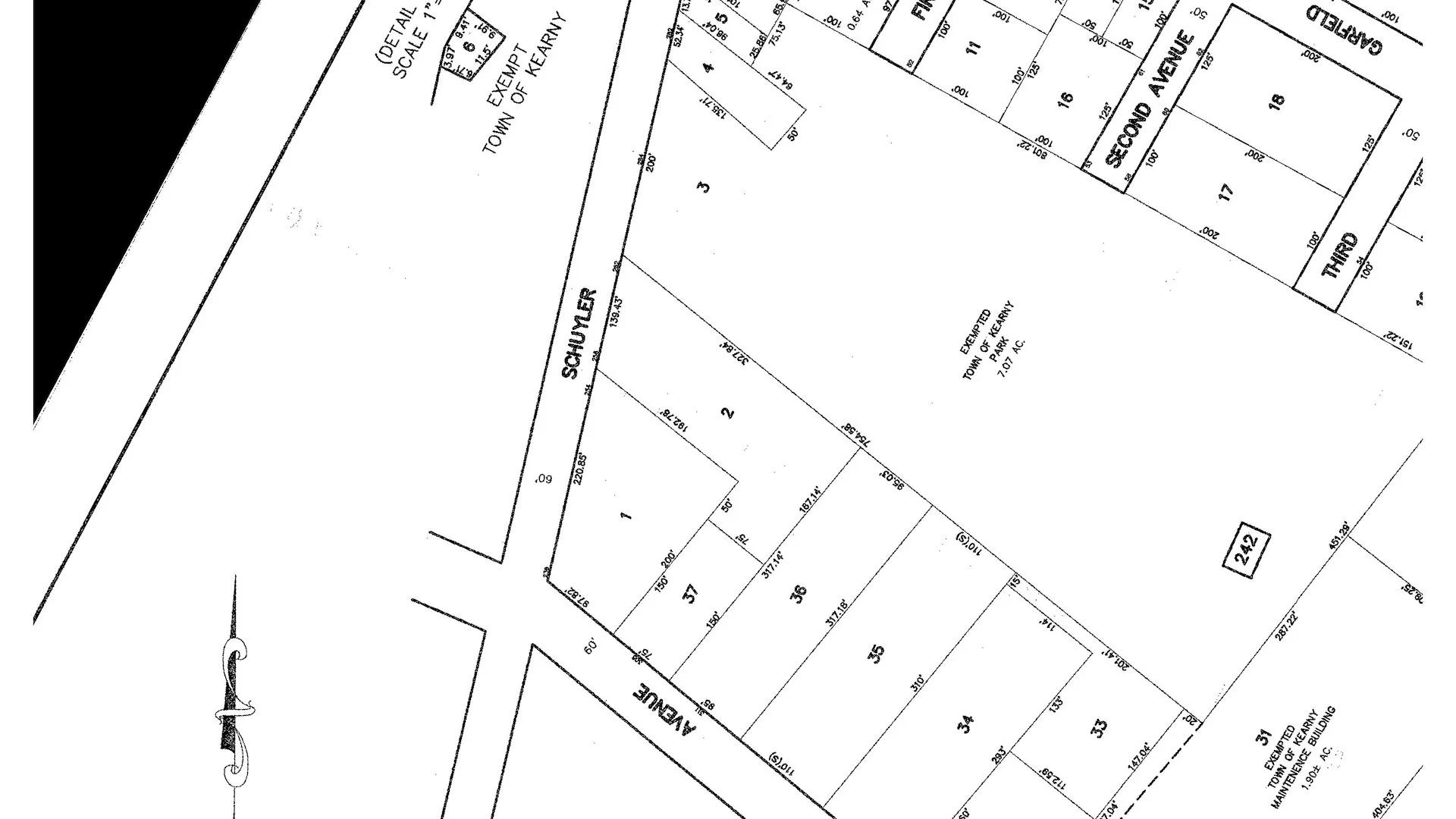 260 Schuyler Avenue — Sale in Kearny, NJ, photo 7 of 8
