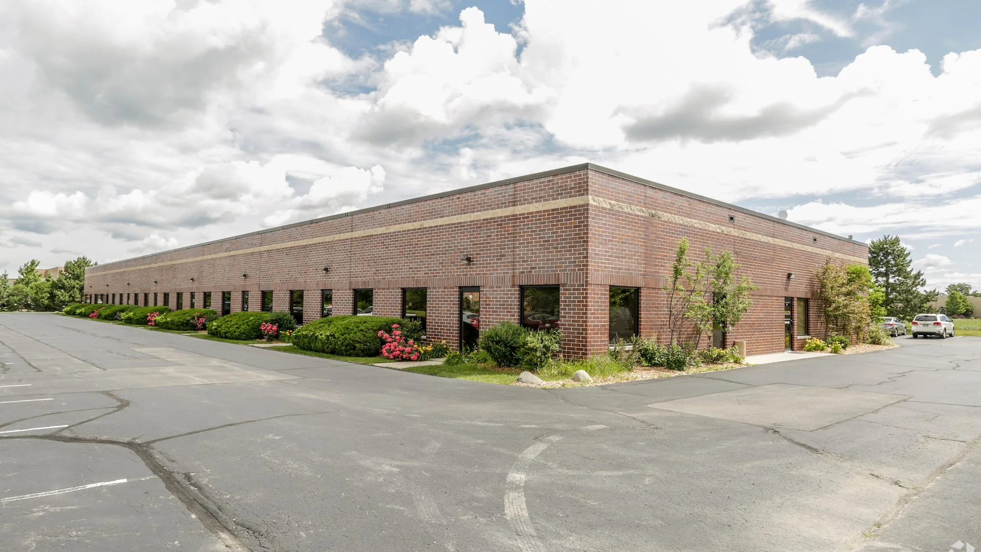 Waukesha Industrial Portfolio — Sale in Sussex, WI, photo 2 of 3