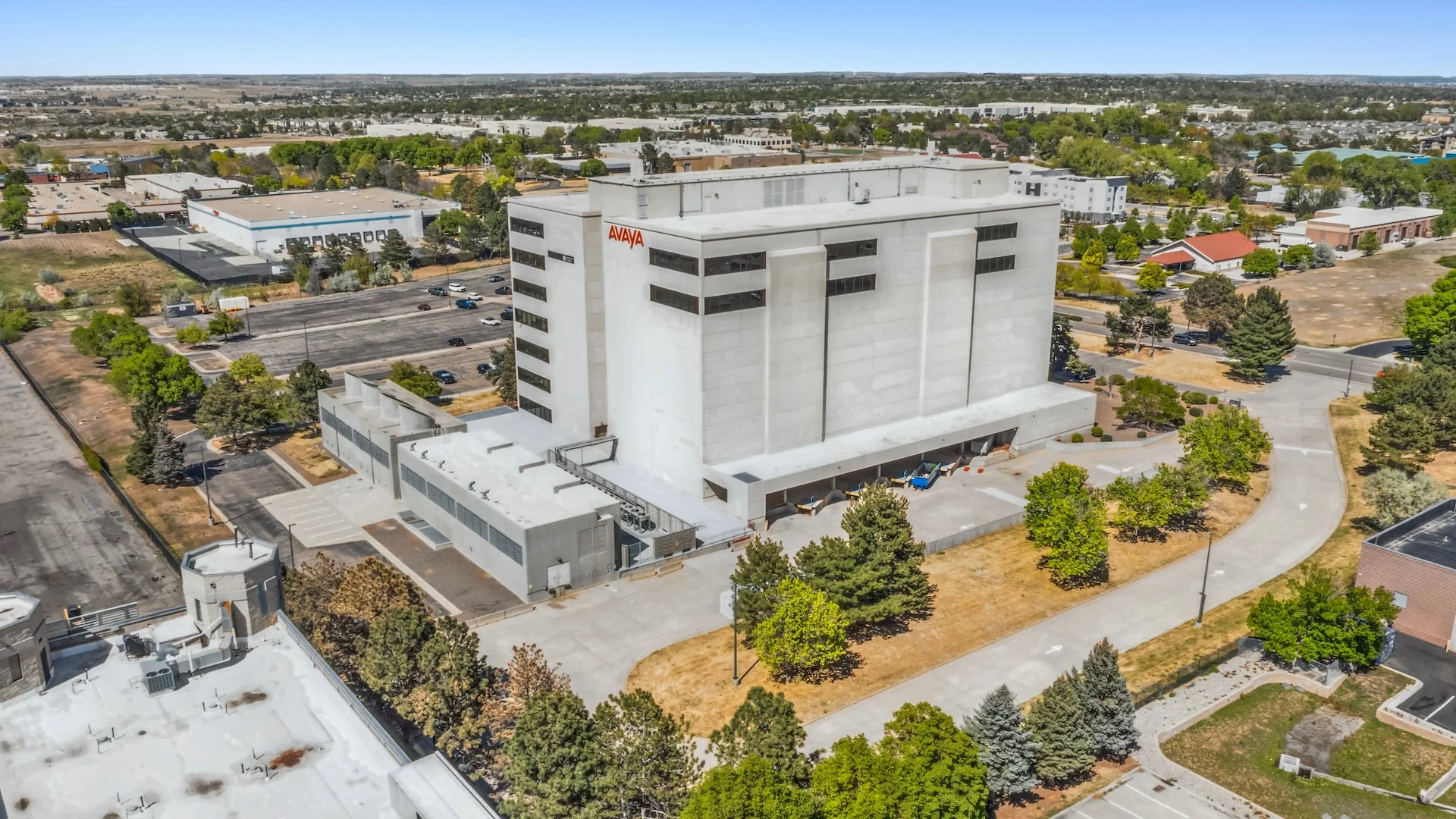 Grant St Data Center — Sale in Thornton, CO, photo 3 of 5