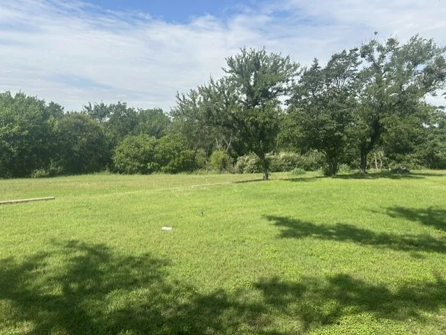 8601 Jacksboro Highway — Sale in Lakeside, TX, photo 2 of 2
