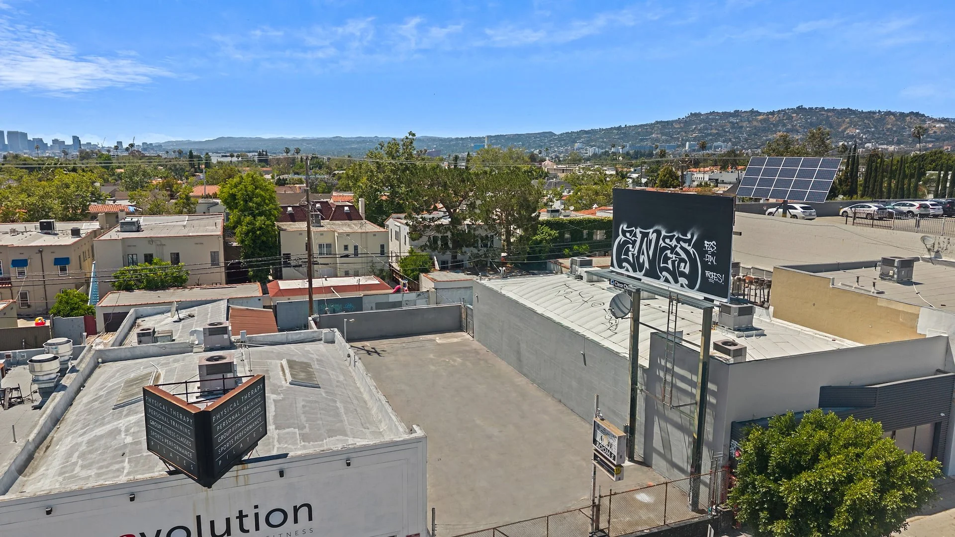 133 N La Brea Ave, Los Angeles, CA 90036 — Sale in Los Angeles, CA, photo 6 of 6