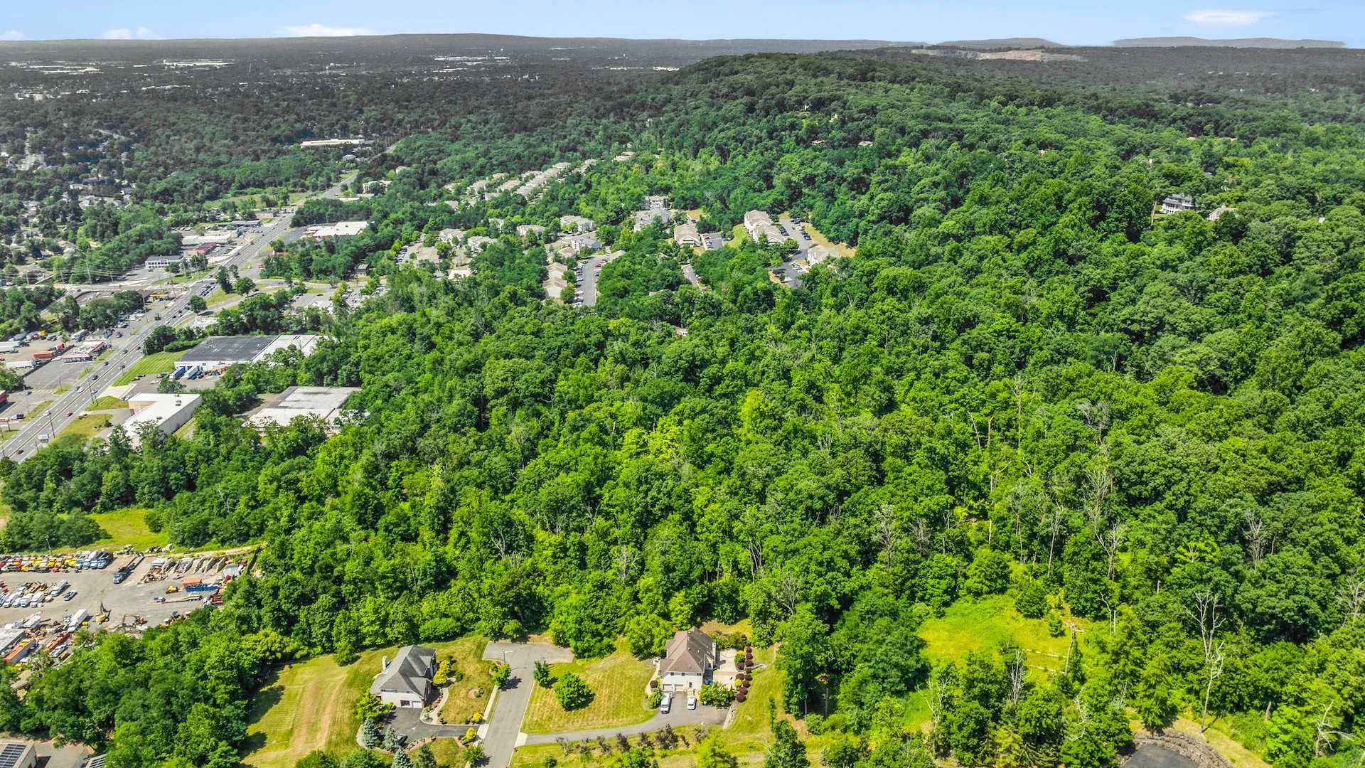Brandywine Rise, Green Brook Township, NJ 08812 — Sale in Green Brook, NJ, photo 3 of 8