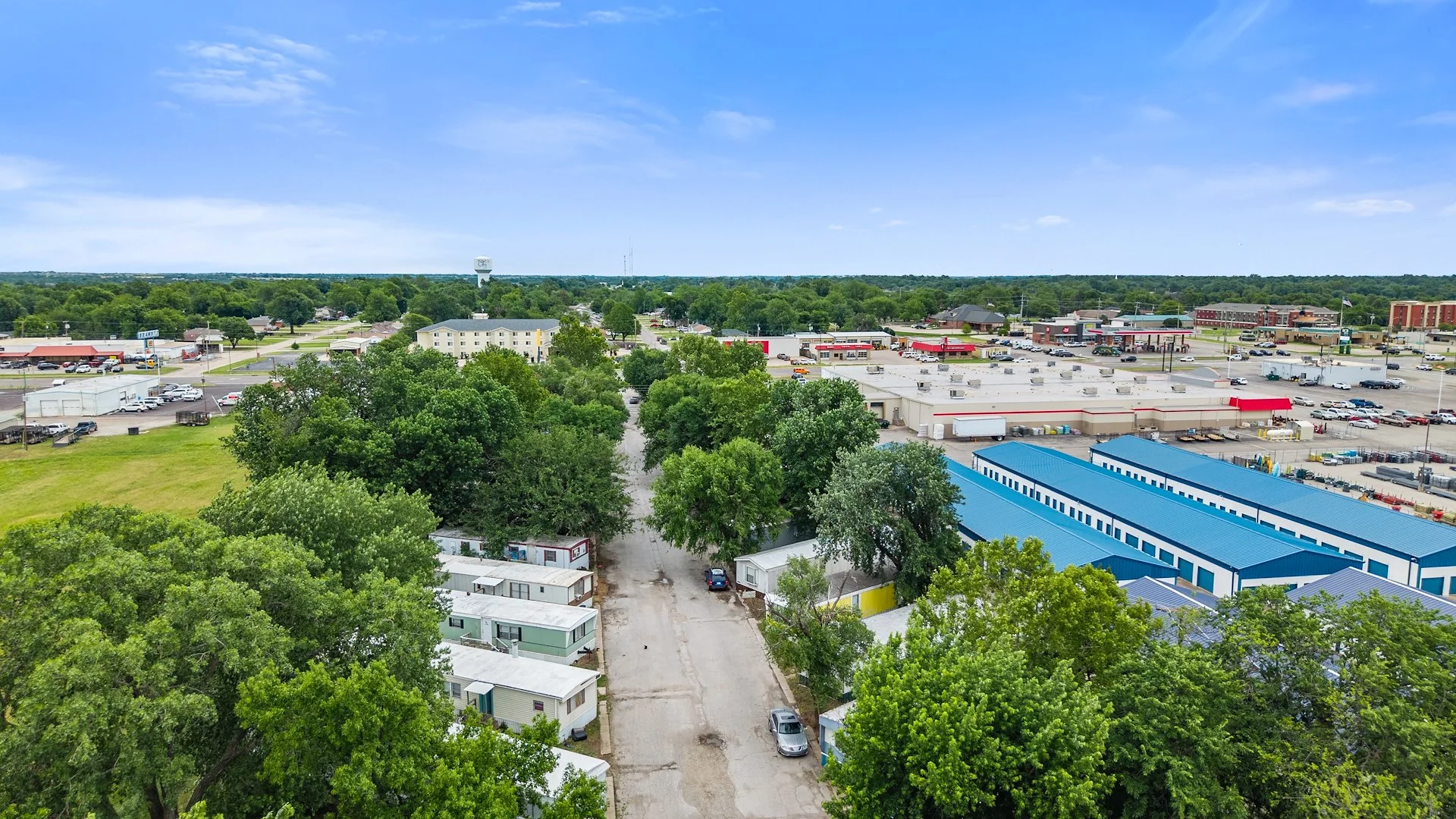 Green Acre Village Mobile Home Park — Sale in Ponca City, OK, photo 1 of 2