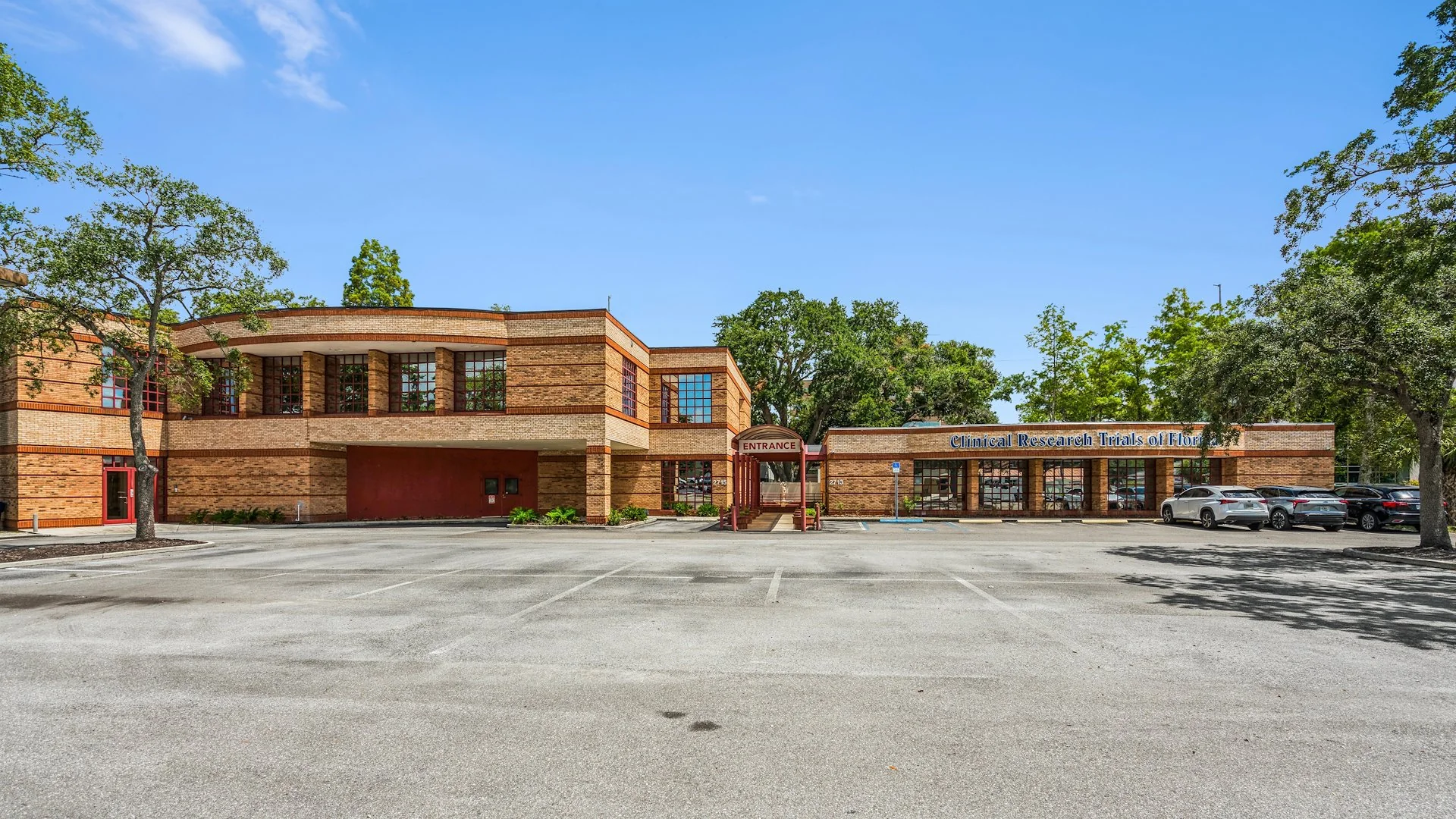 Vacant Medical Office | 8,600-SF on 0.41 Acres | 1… — Sale in Tampa, FL, photo 5 of 5