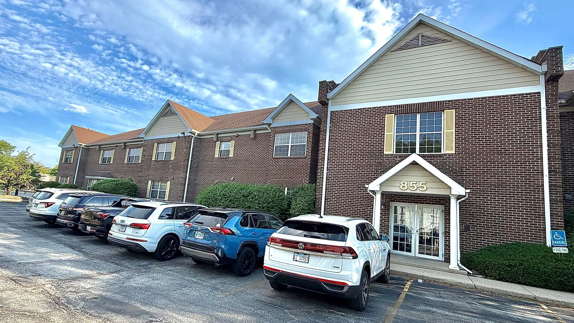 855 E Golf Rd — Sale in Arlington Heights, IL, photo 1 of 5