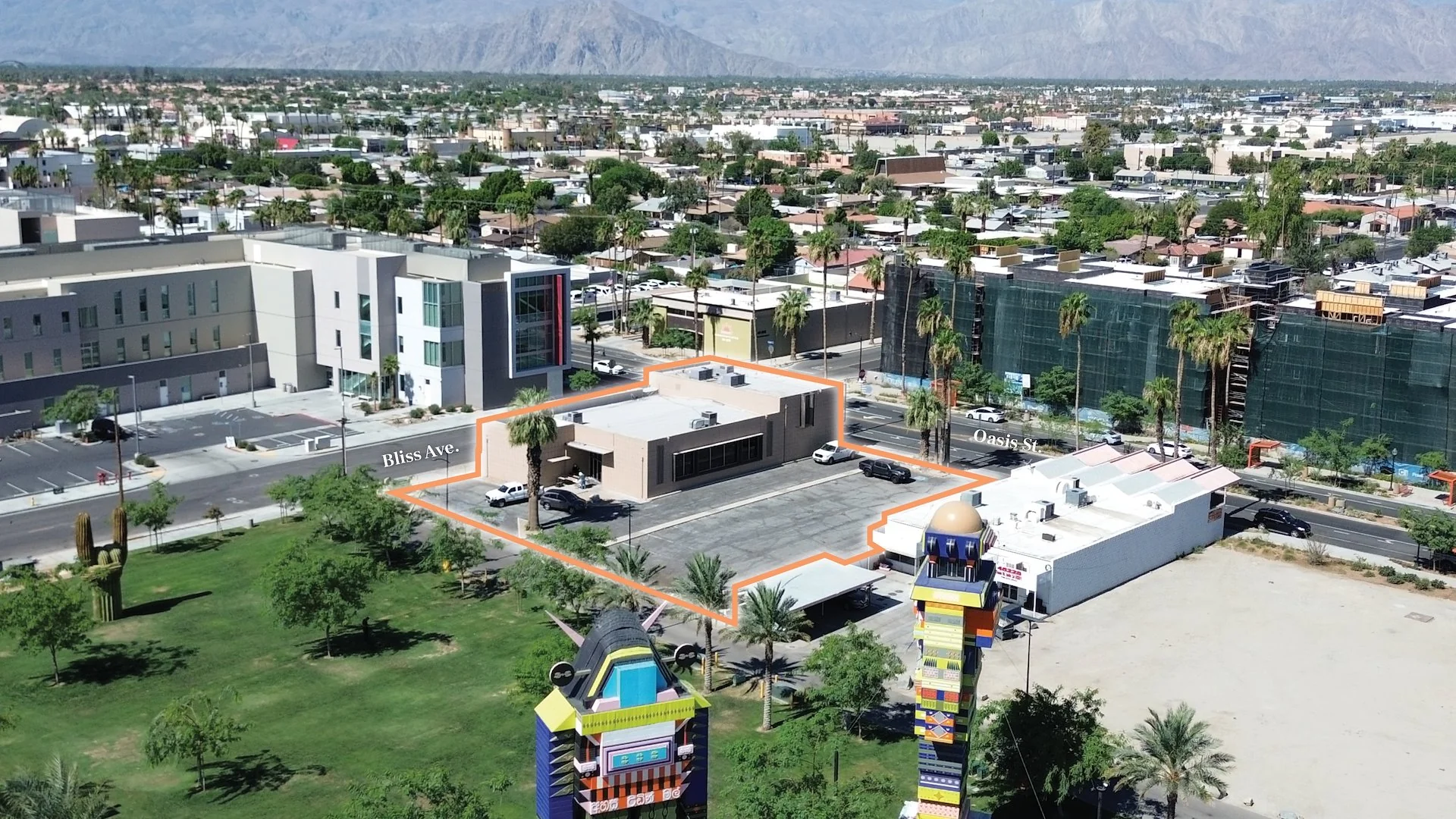 45300 Oasis Street — Sale in Indio, CA, photo 6 of 6