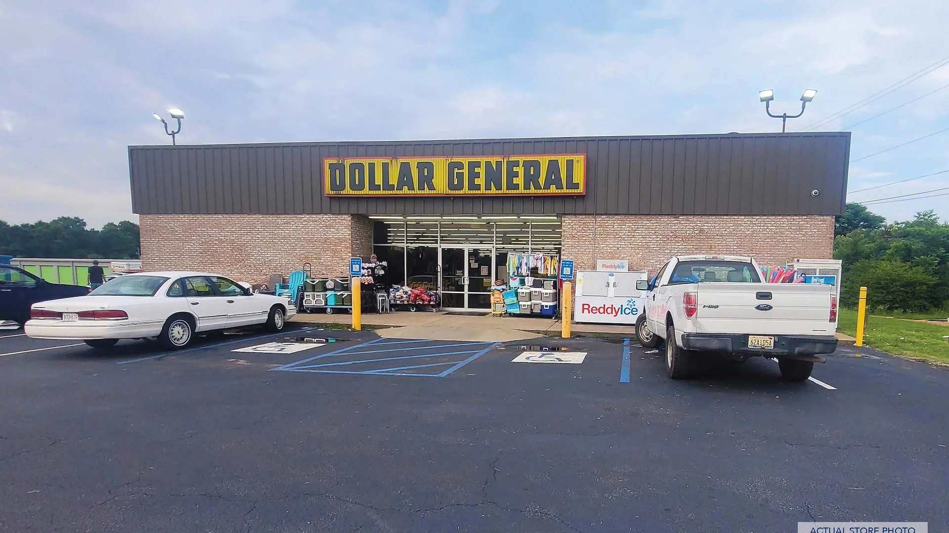 Dollar General — Sale in Lanett, AL, photo 1 of 4