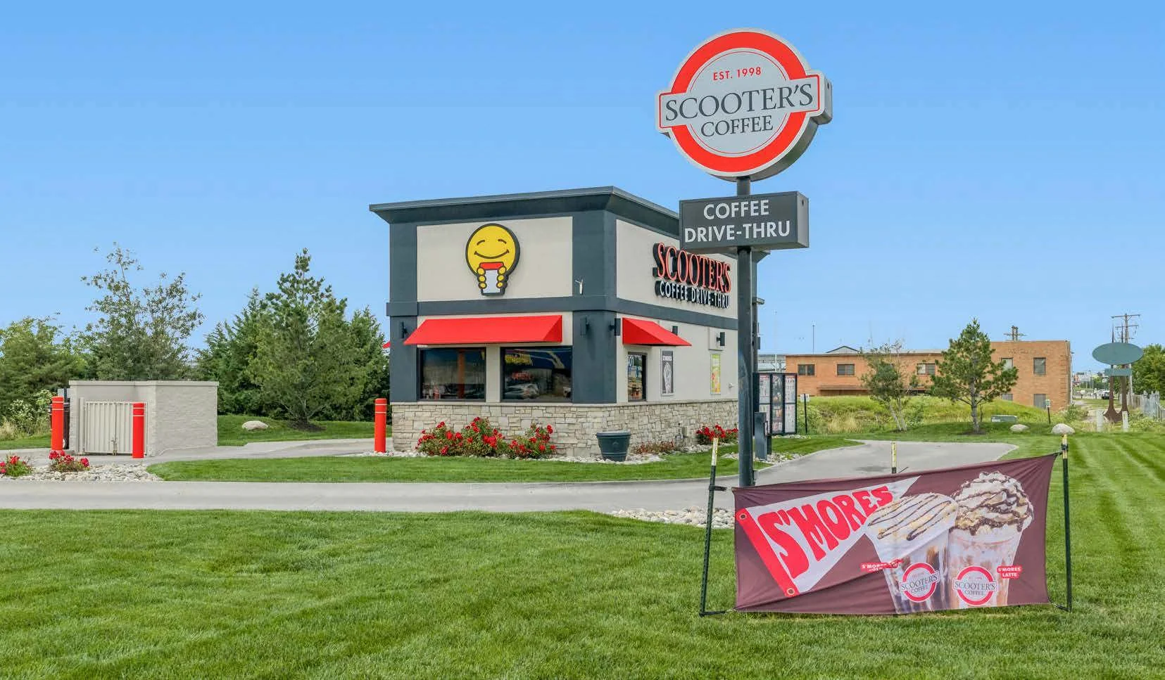 Scooter's Coffee | NNN Ground Lease | 6.20% CAP | 10% Bumps/5 Yrs | DT Lincoln Gateway - food service for sale in lincoln, NE
