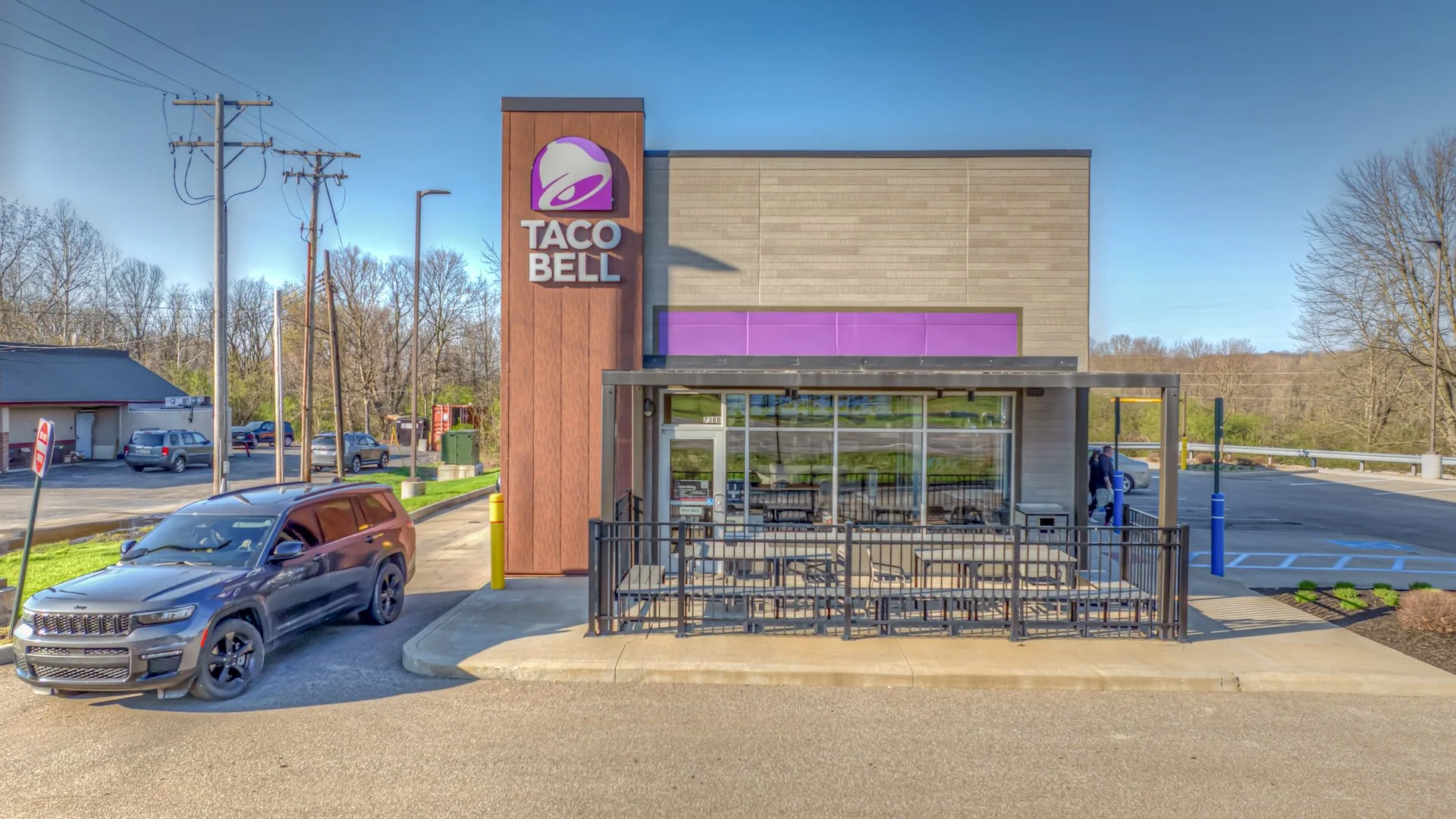 Taco Bell Ashland — Sale in Ashland, OH, photo 1 of 2