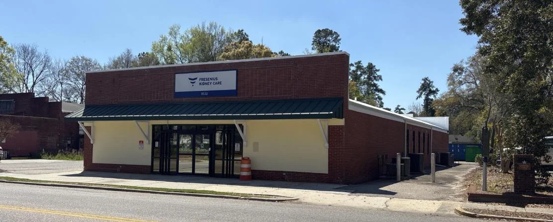 Dark Fresenius Kidney Care - Holly Hill — Sale in Holly Hill, SC, photo 1 of 2