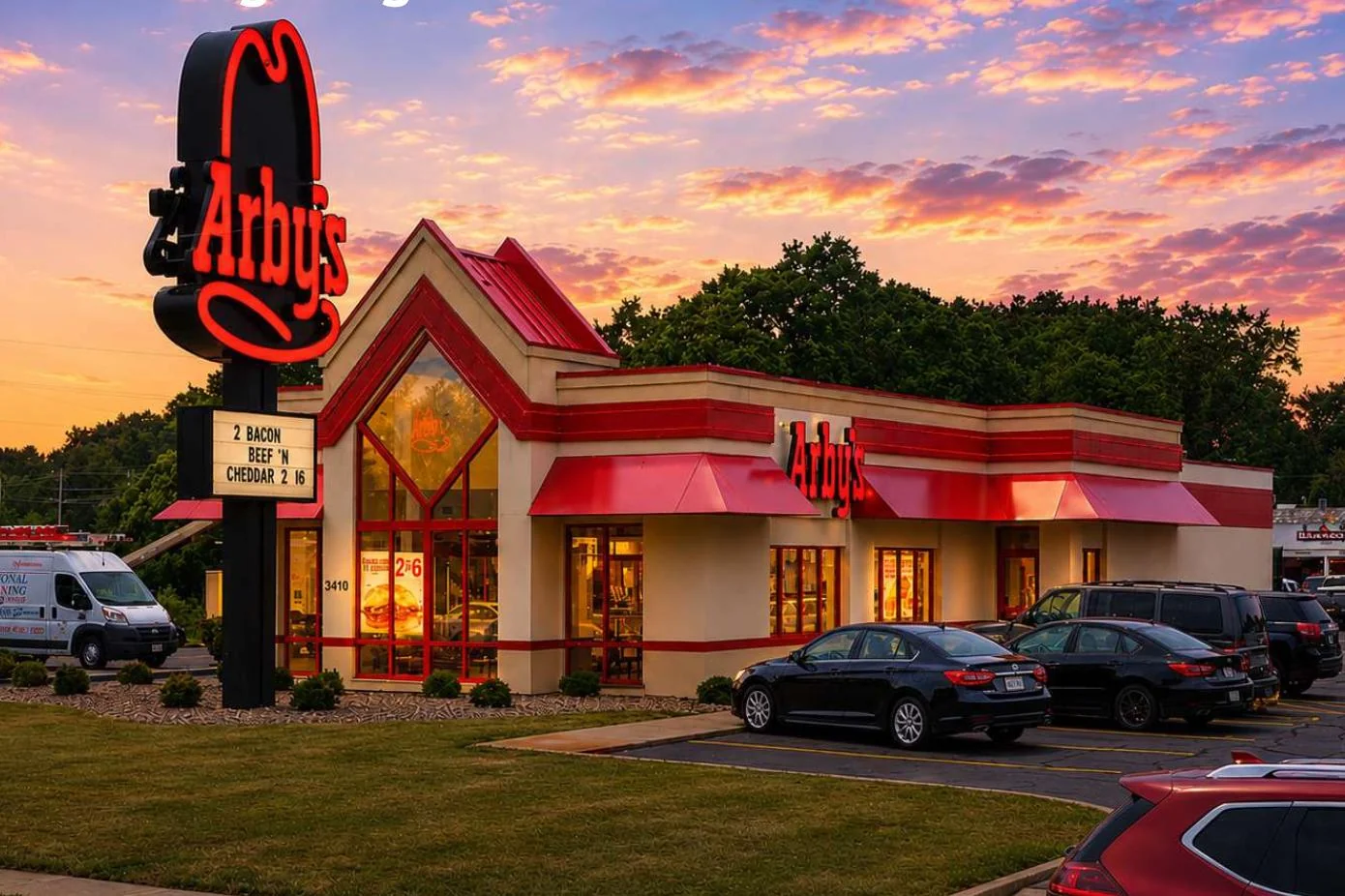 Arby's | Irreplaceable Signalized Corner — Sale in Davenport, IA, photo 1 of 2