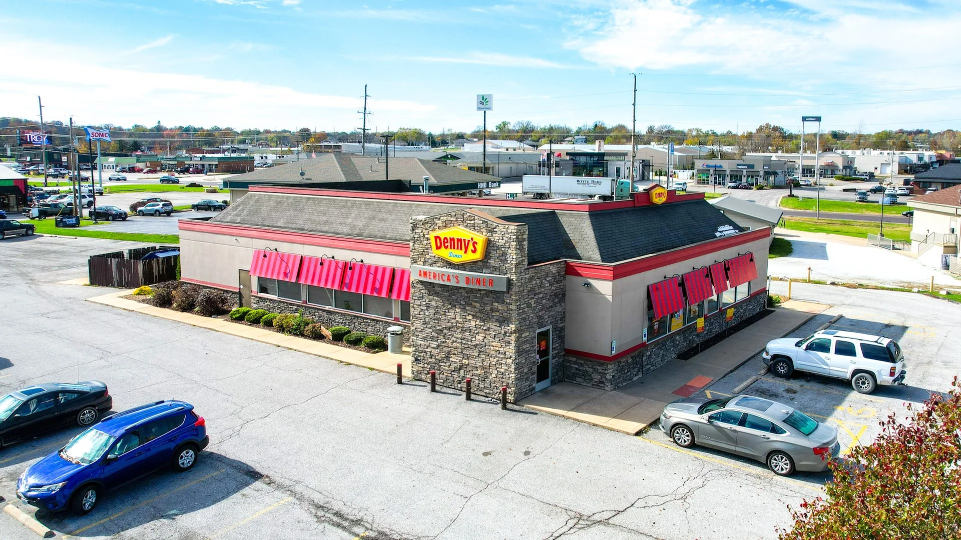 Denny's — Sale in Troy, MO, photo 1 of 4