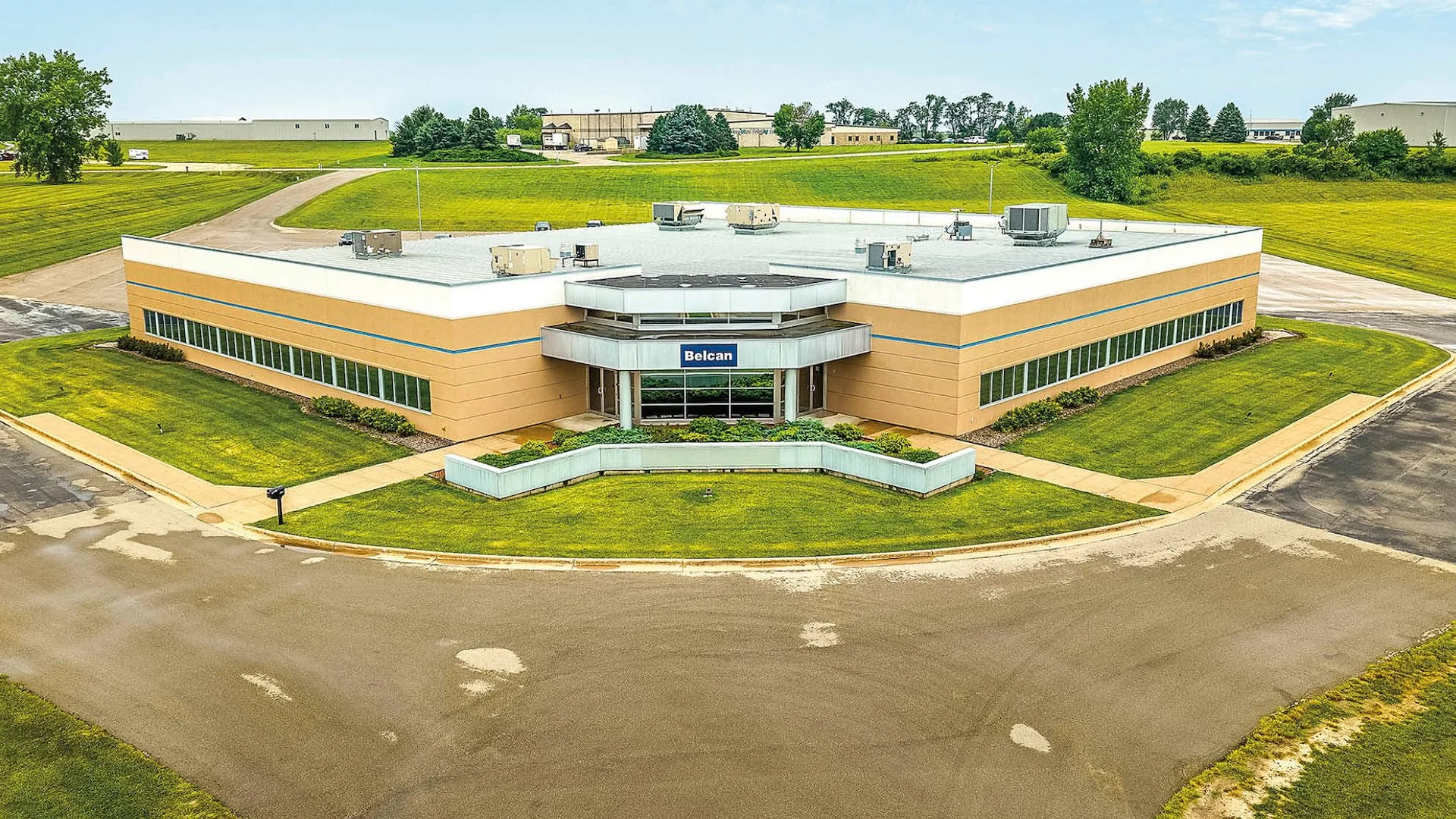 Single Tenant Net Leased Office (NASDAQ: CTSH) — Sale in Platteville, WI, photo 1 of 2