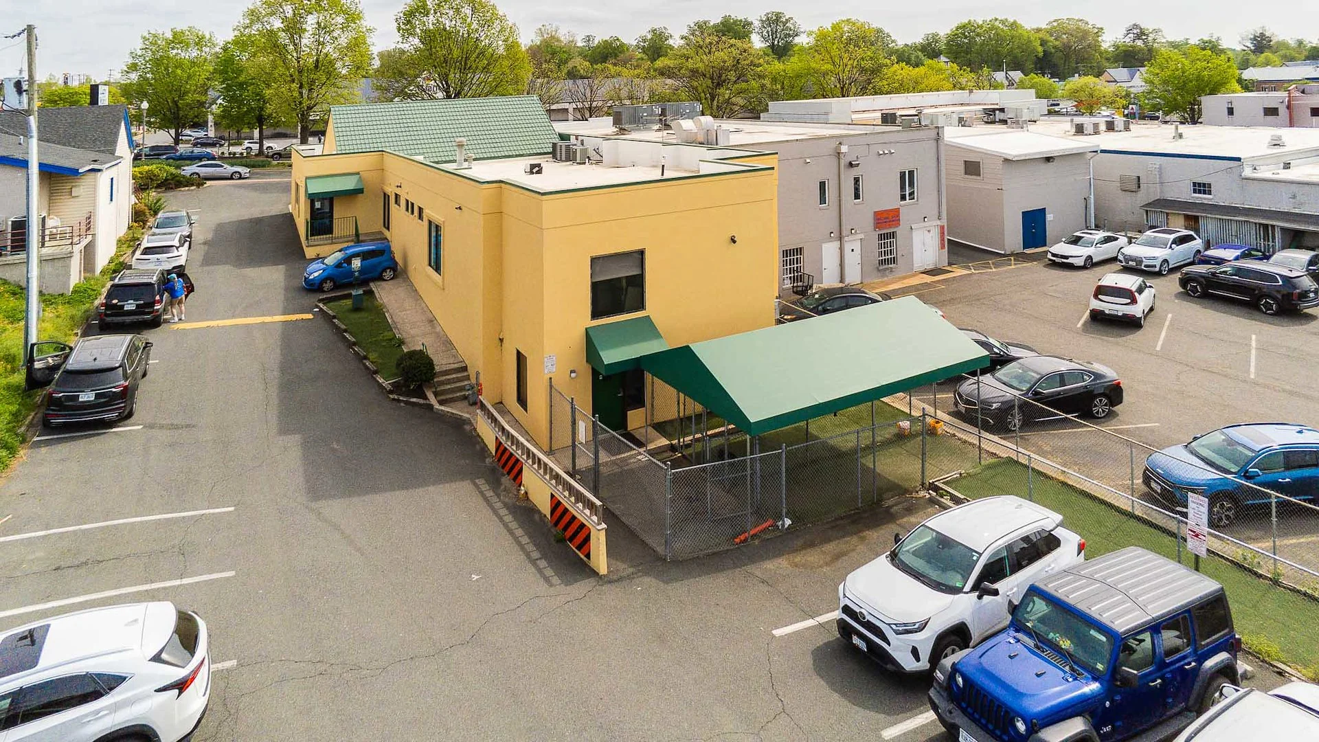 Veterinary Innovative Partners — Sale in Falls Church, VA, photo 2 of 2