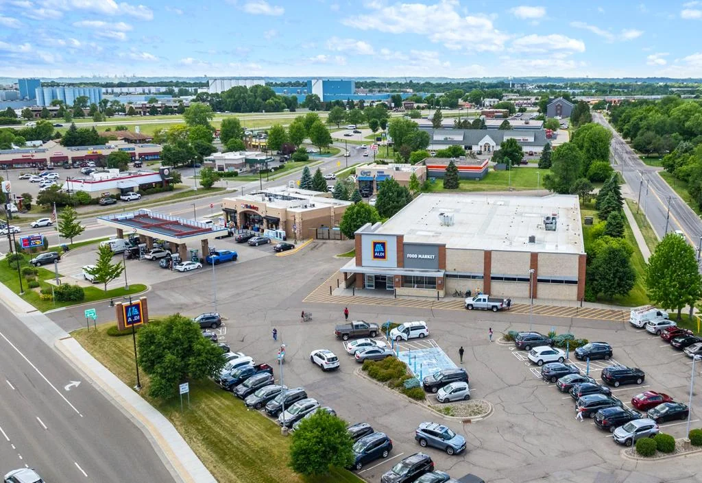 ALDI | Rare Fee Simple (Building Ownership) — Sale in Cottage Grove, MN, photo 1 of 8