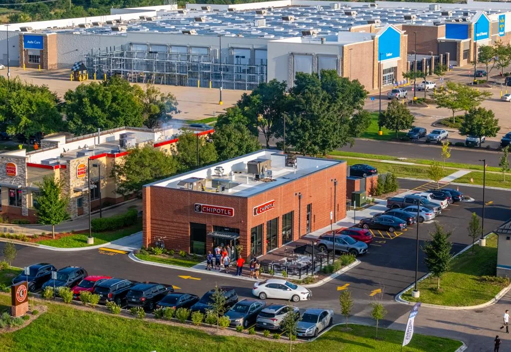 Chipotle | New 15 Year Walmart Outlot — Sale in Montgomery, IL, photo 1 of 8
